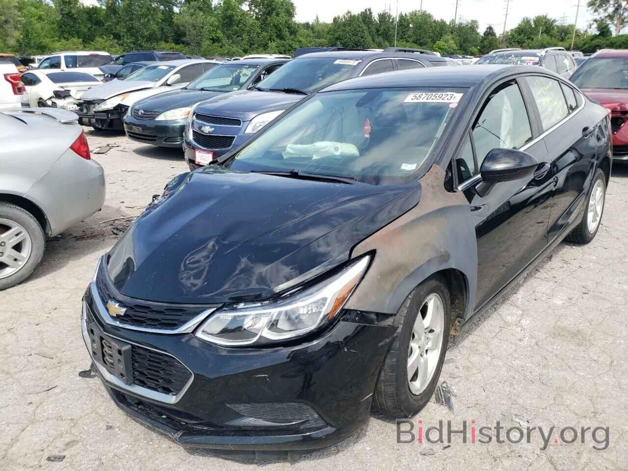 Photo 1G1BE5SM8J7182989 - CHEVROLET CRUZE 2018