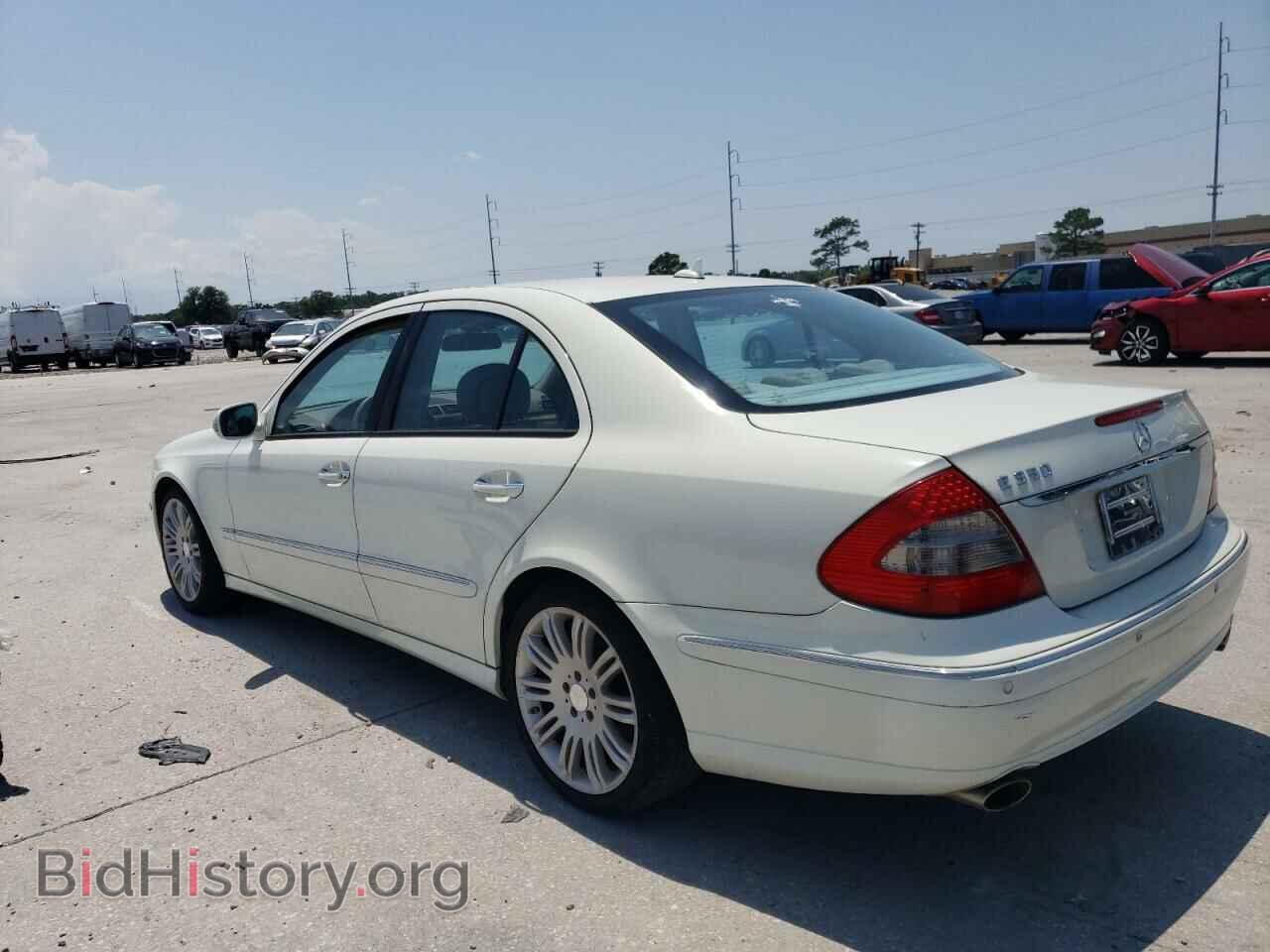2008 MERCEDES-BENZ E-CLASS - VIN: WDBUF56X38B228056 - Фото 2