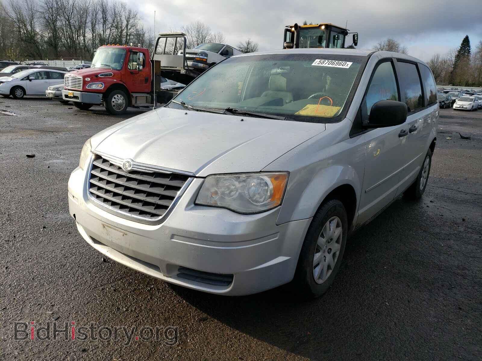 2008 CHRYSLER MINIVAN - VIN: 2A8HR44H98R721847 - Фото 2