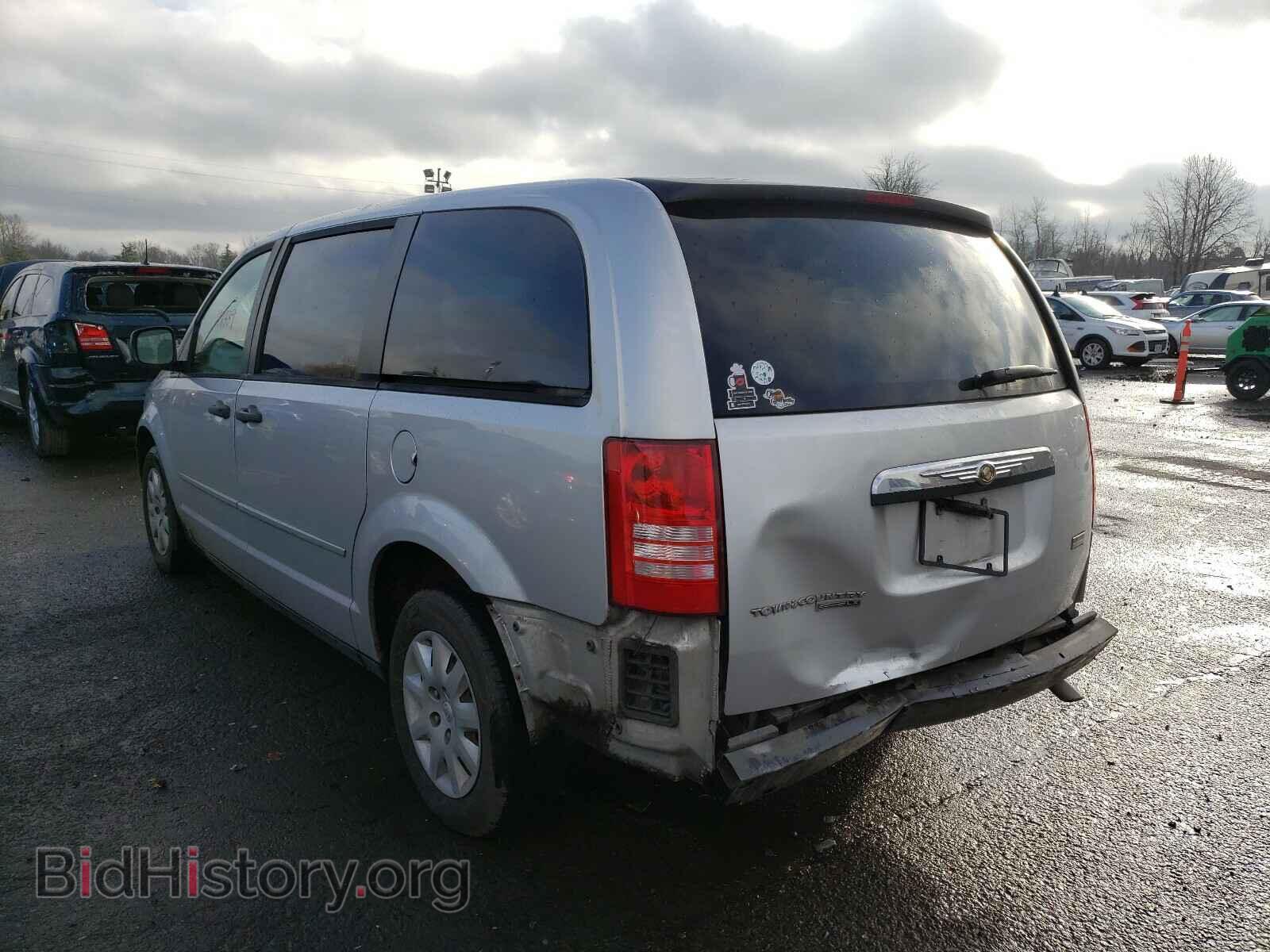 2008 CHRYSLER MINIVAN - VIN: 2A8HR44H98R721847 - Фото 3