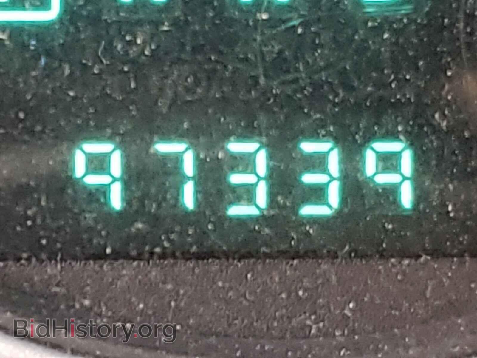 2008 CHRYSLER MINIVAN - VIN: 2A8HR44H98R721847 - Фото 8