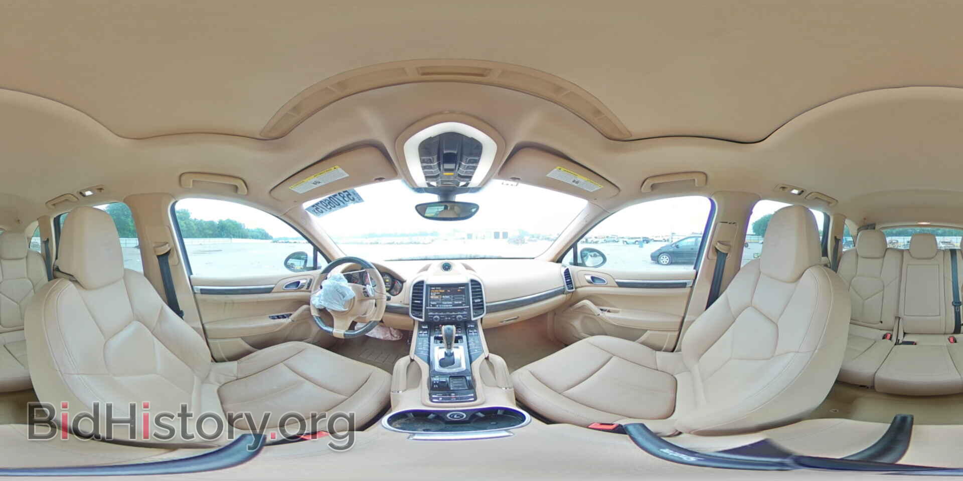 2011 PORSCHE CAYENNE - VIN: WP1AB2A26BLA43543 - Photo 15