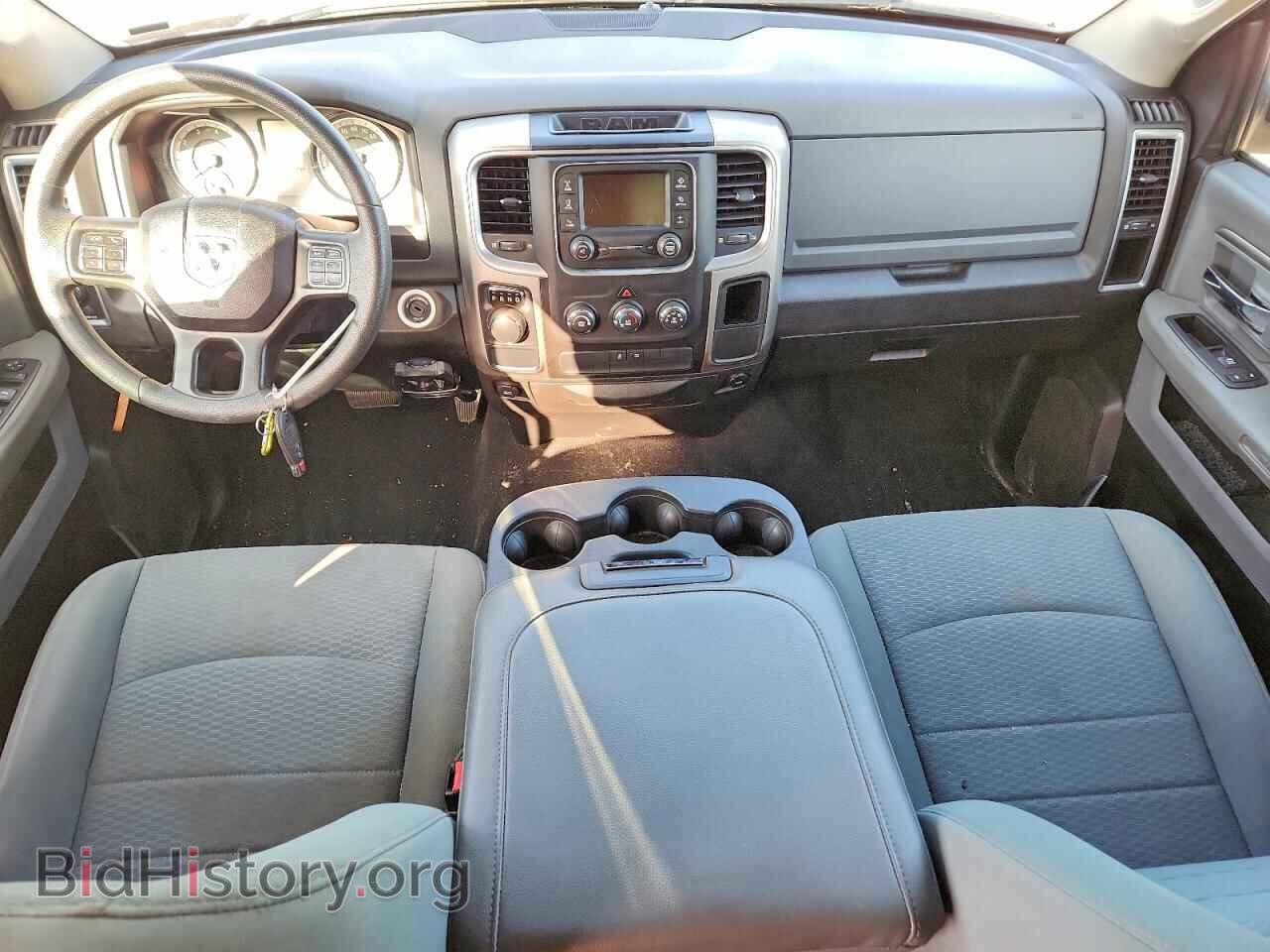 2019 RAM 1500 - VIN: 1C6RR6TT3KS572071 - Фото 8