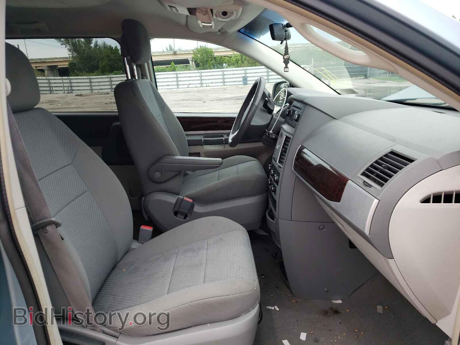 2010 CHRYSLER MINIVAN - VIN: 2A4RR5D19AR336986 - Фото 5