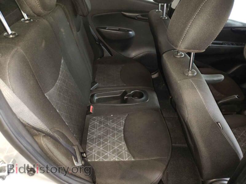 2020 Chevrolet SPARK (VIN KL8CD6SA9LC448646) — photo 6 of 10