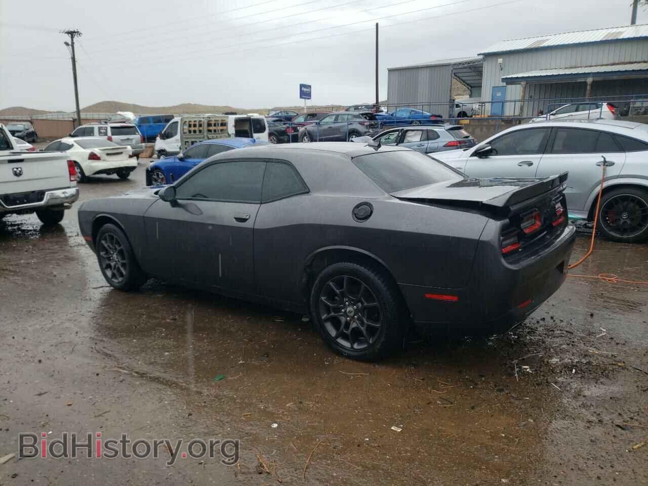 2018 DODGE CHALLENGER - VIN: 2C3CDZGG1JH256822 - Фото 2