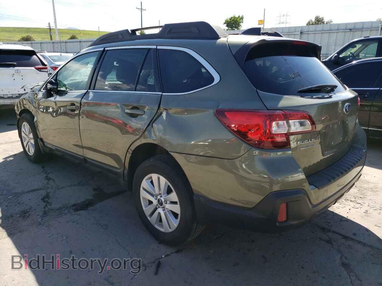 2019 SUBARU OUTBACK - VIN: 4S4BSAHC5K3200909 - Фото 2