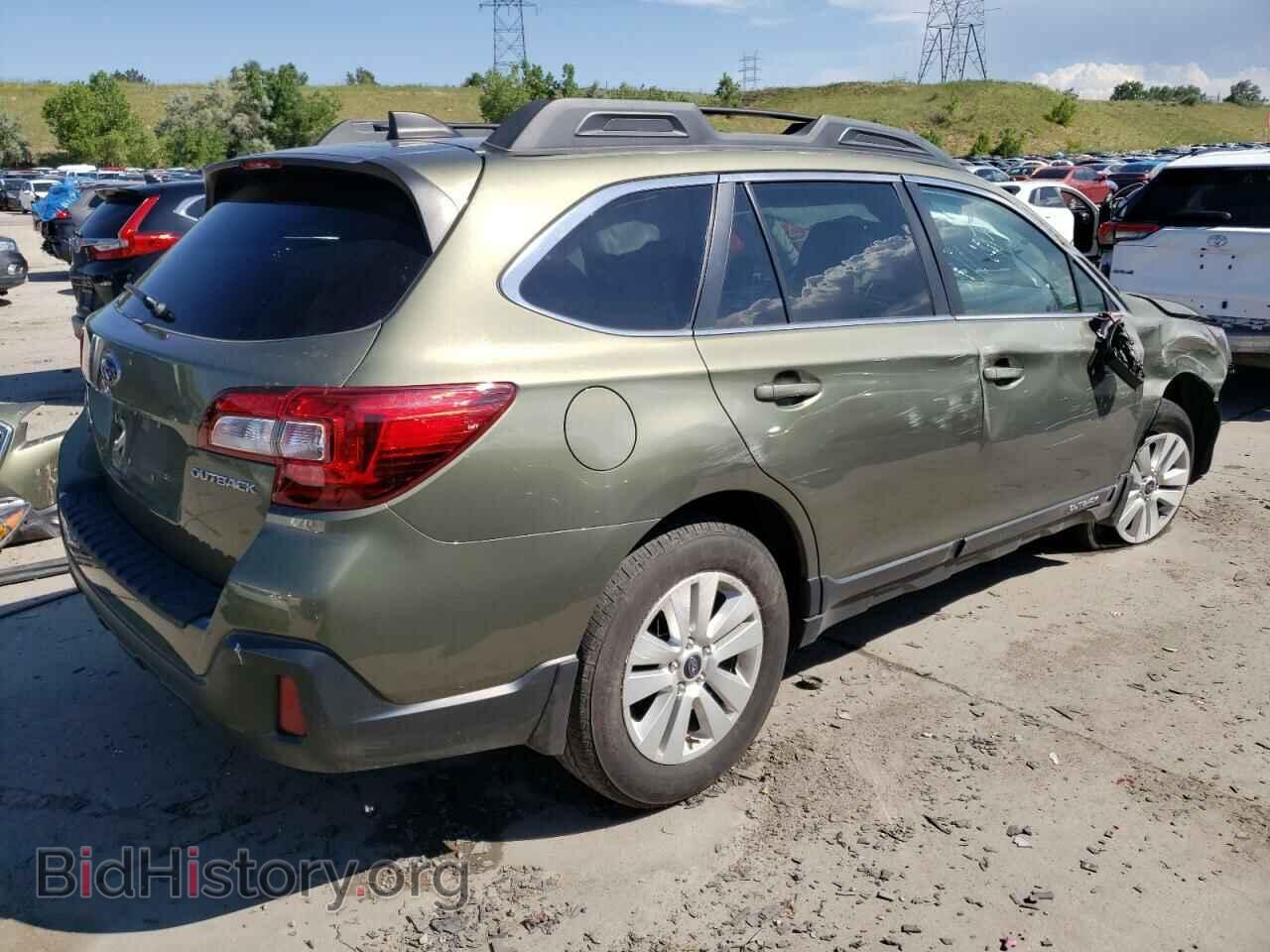 2019 SUBARU OUTBACK - VIN: 4S4BSAHC5K3200909 - Фото 3