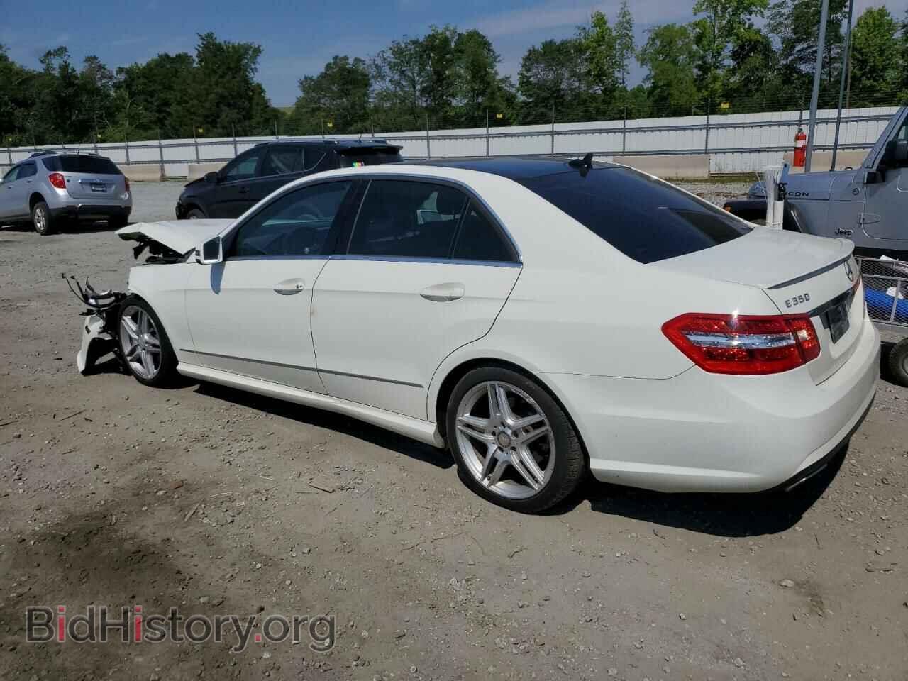 2011 MERCEDES-BENZ E-CLASS - VIN: WDDHF5GB9BA436709 - Фото 2