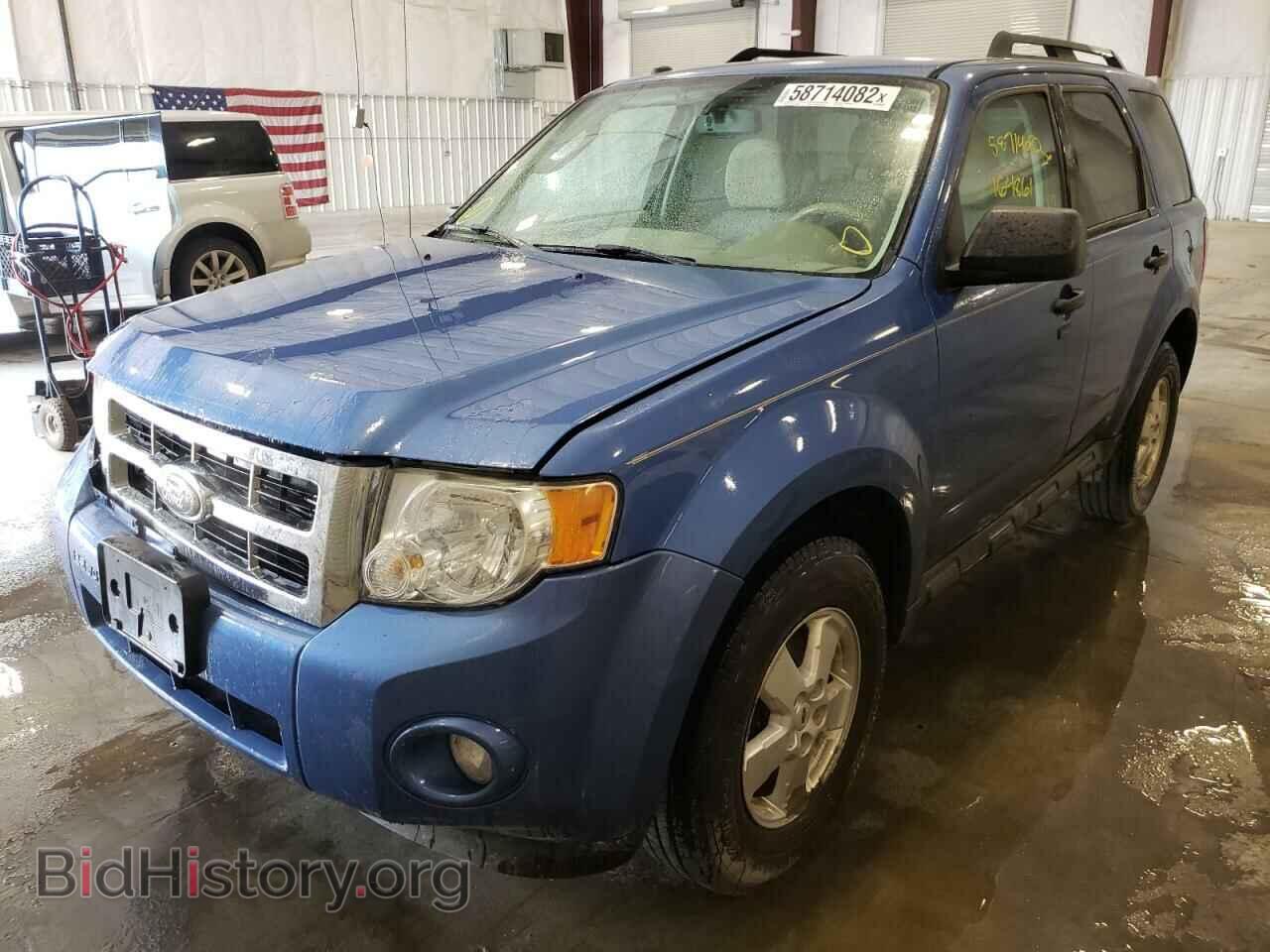 2010 FORD ESCAPE - VIN: 1FMCU0D77AKB41643 - Фото 2