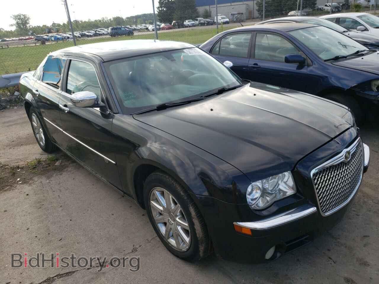 Фотография 2C3KA63T79H608660 - CHRYSLER 300 2009