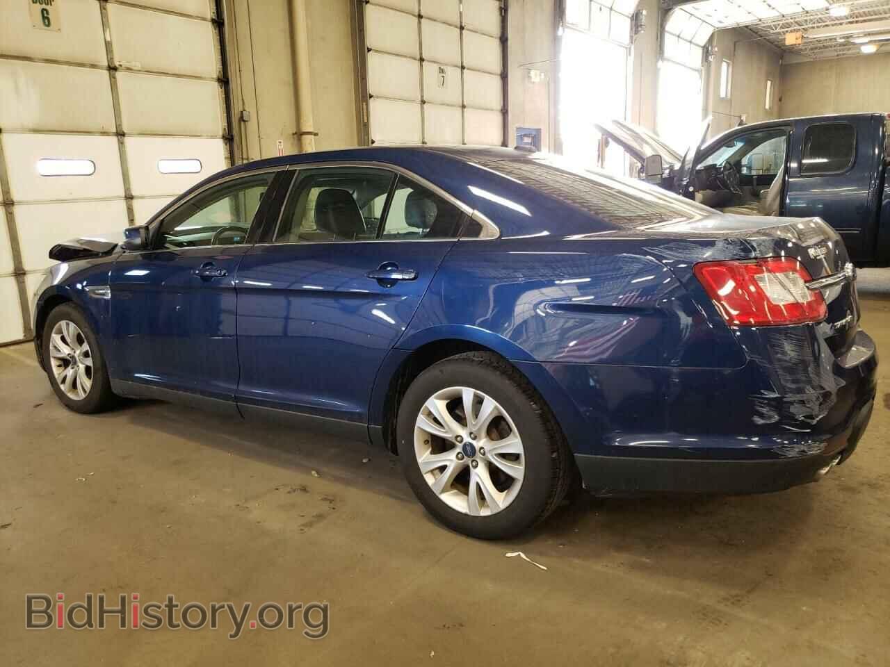 2012 FORD TAURUS - VIN: 1FAHP2EW4CG141047 - Фото 2