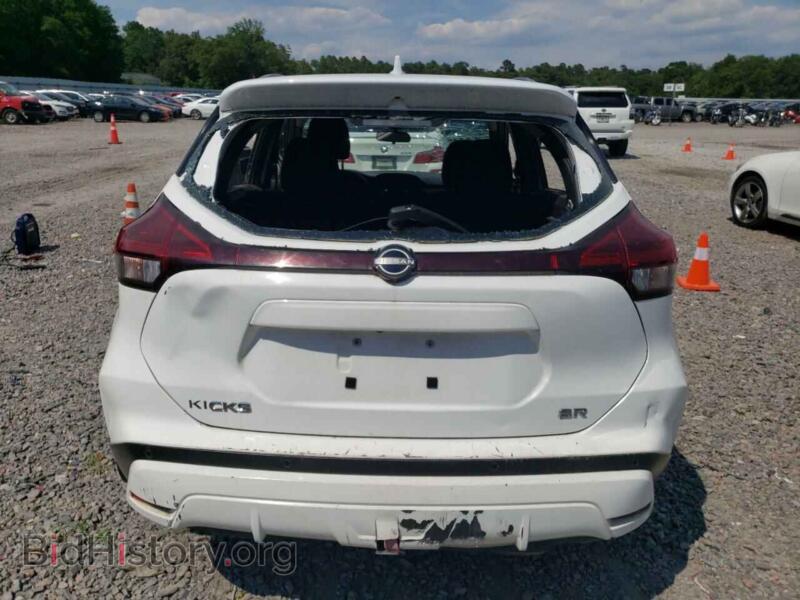 2023 Nissan KICKS (VIN 3N1CP5DV2PL468968) — photo 6 of 13