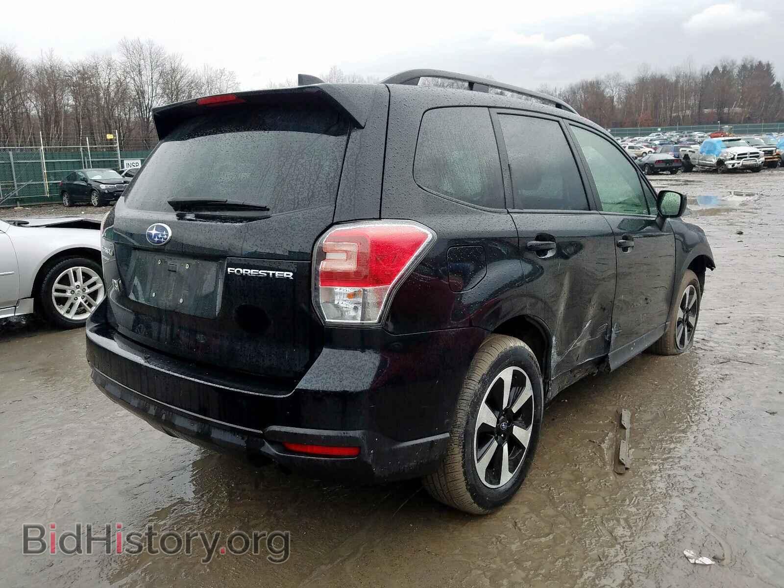 2018 SUBARU FORESTER - VIN: JF2SJAGC5JH461713 - Фото 4
