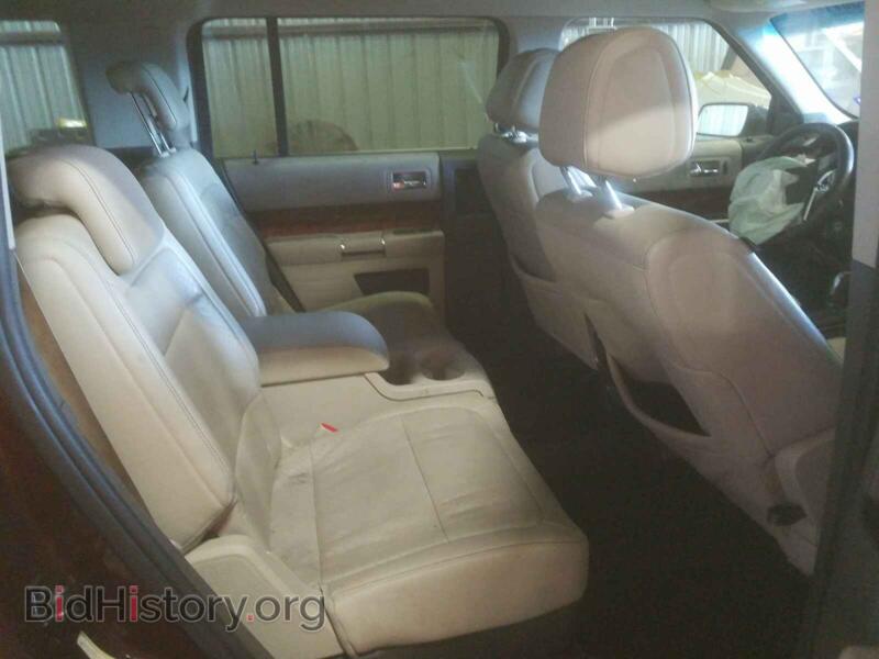2011 Ford FLEX (VIN 2FMGK5DC9BBD33577) — фото 6 из 10