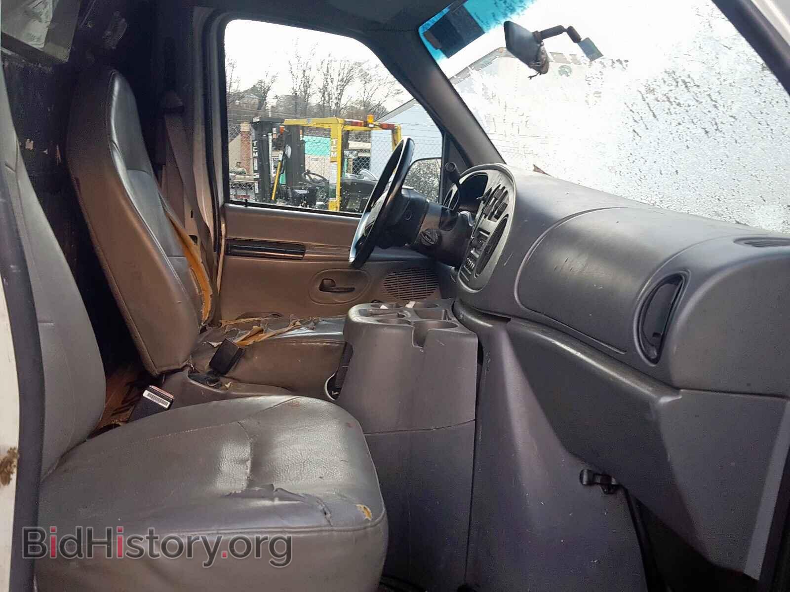 2000 FORD ECONOLINE - VIN: 1FTNE24L2YHA94869 - Photo 5