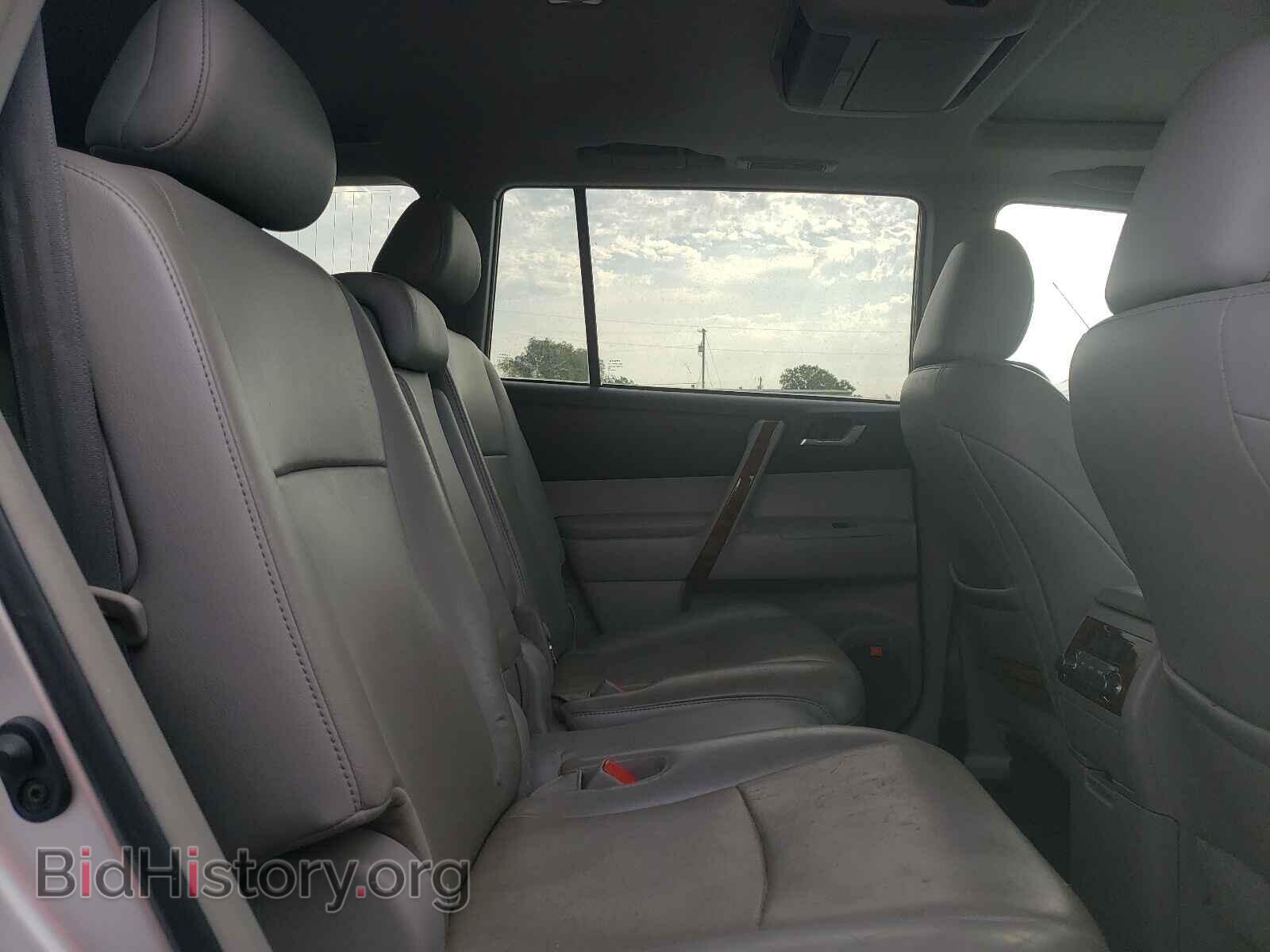 2011 TOYOTA HIGHLANDER - VIN: 5TDDK3EH2BS065492 - Фото 6