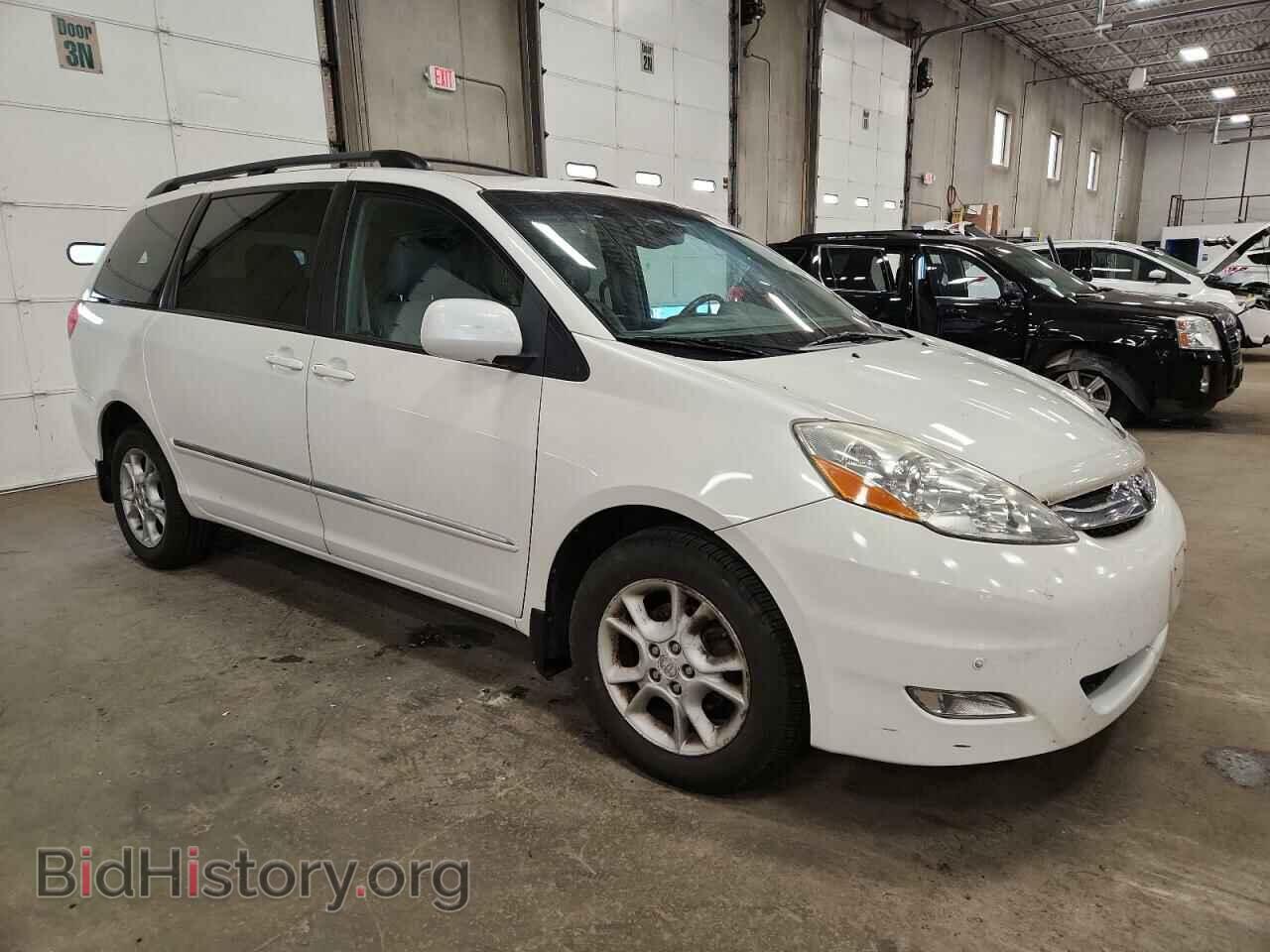 2006 TOYOTA All Models - VIN: 5TDBA22C36S071093 - Фото 4