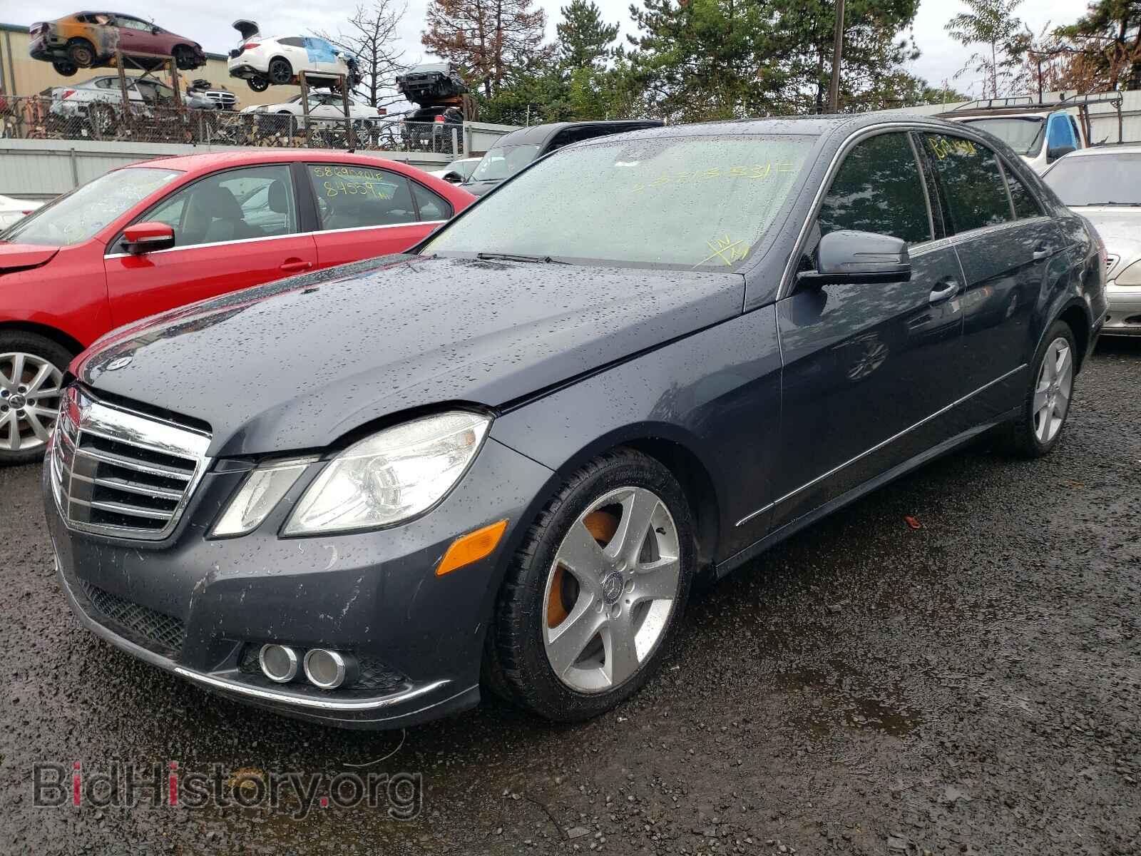 2011 MERCEDES-BENZ E-CLASS - VIN: WDDHF8HB3BA360694 - Фото 2