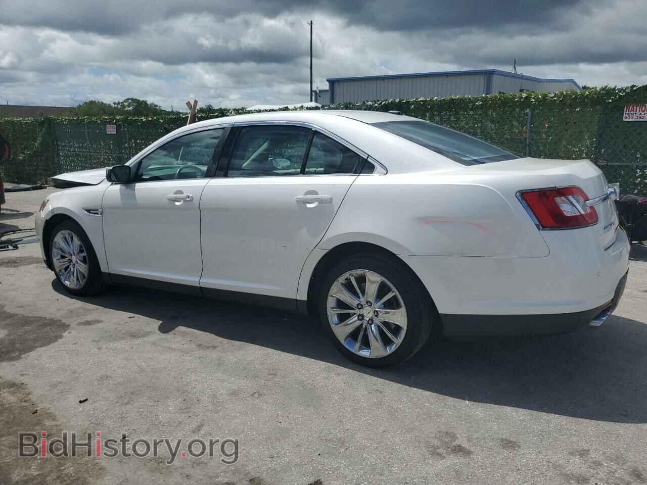 2011 FORD TAURUS - VIN: 1FAHP2FW7BG151858 - Фото 2