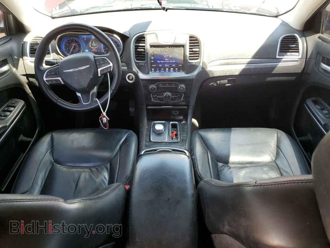 2016 CHRYSLER 300 - VIN: 2C3CCAAG2GH308061 - Фото 8