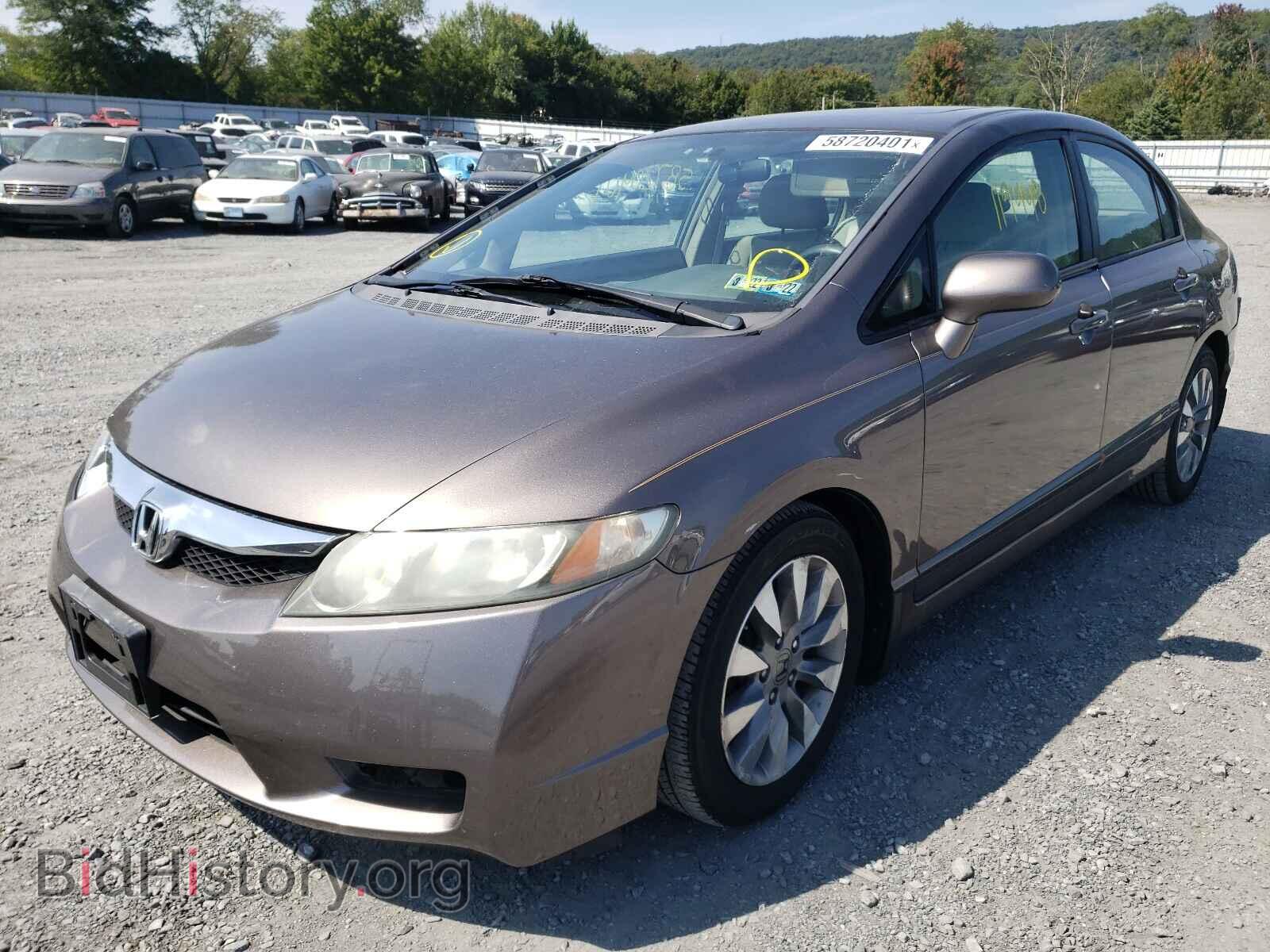 2011 HONDA CIVIC - VIN: 19XFA1F85BE020149 - Photo 2