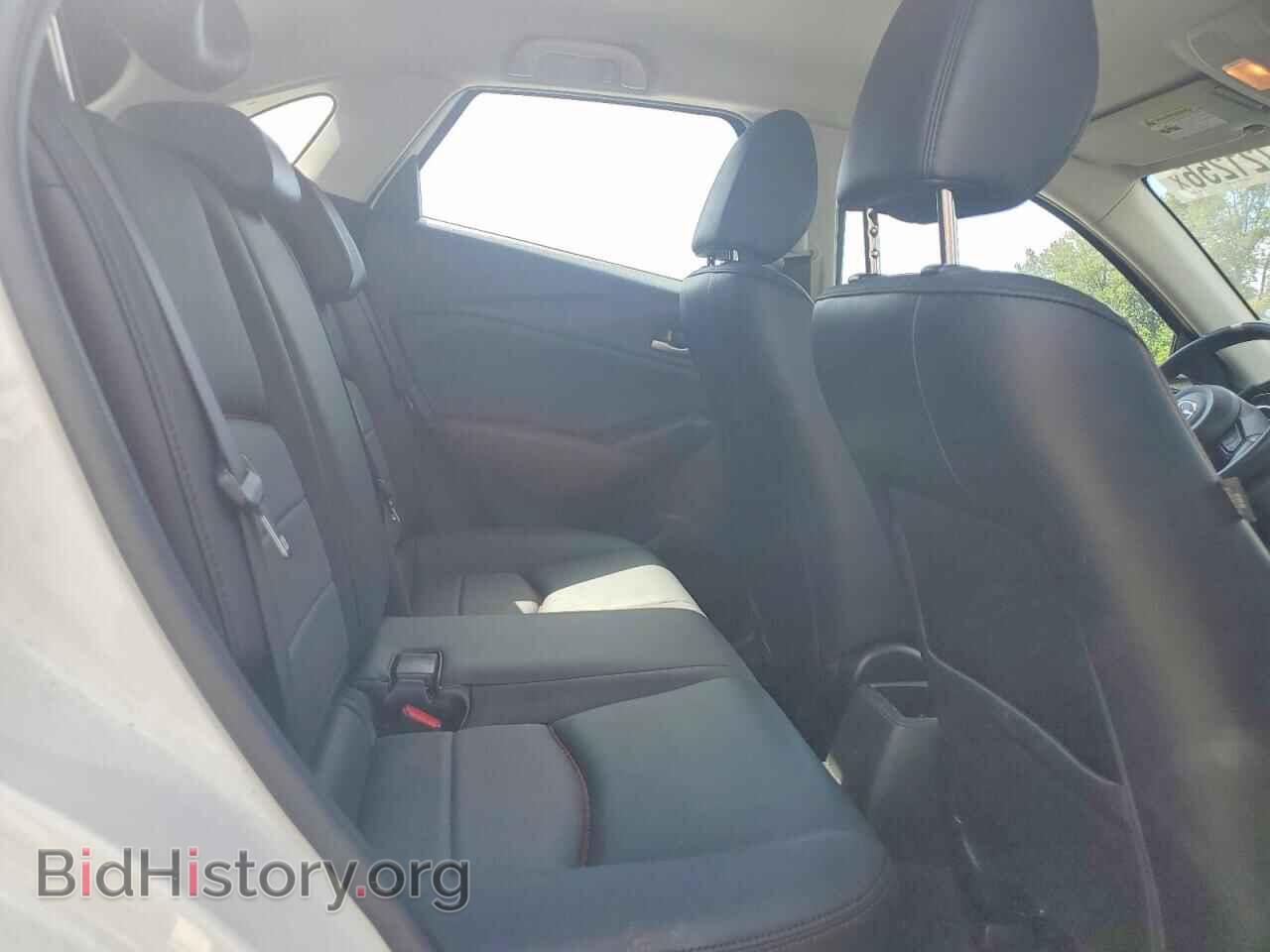 2018 MAZDA CX-3 - VIN: JM1DKFC76J0327575 - Photo 11