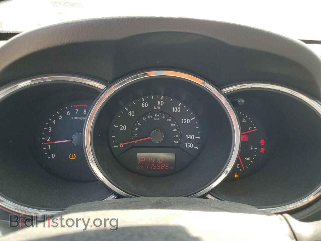 2011 KIA SORENTO - VIN: 5XYKT4A26BG100981 - Фото 9
