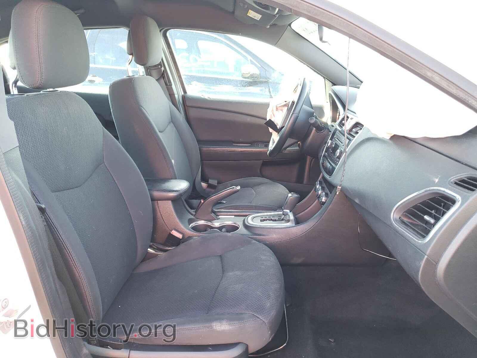 2013 CHRYSLER 200 - VIN: 1C3CCBBB9DN743624 - Фото 5