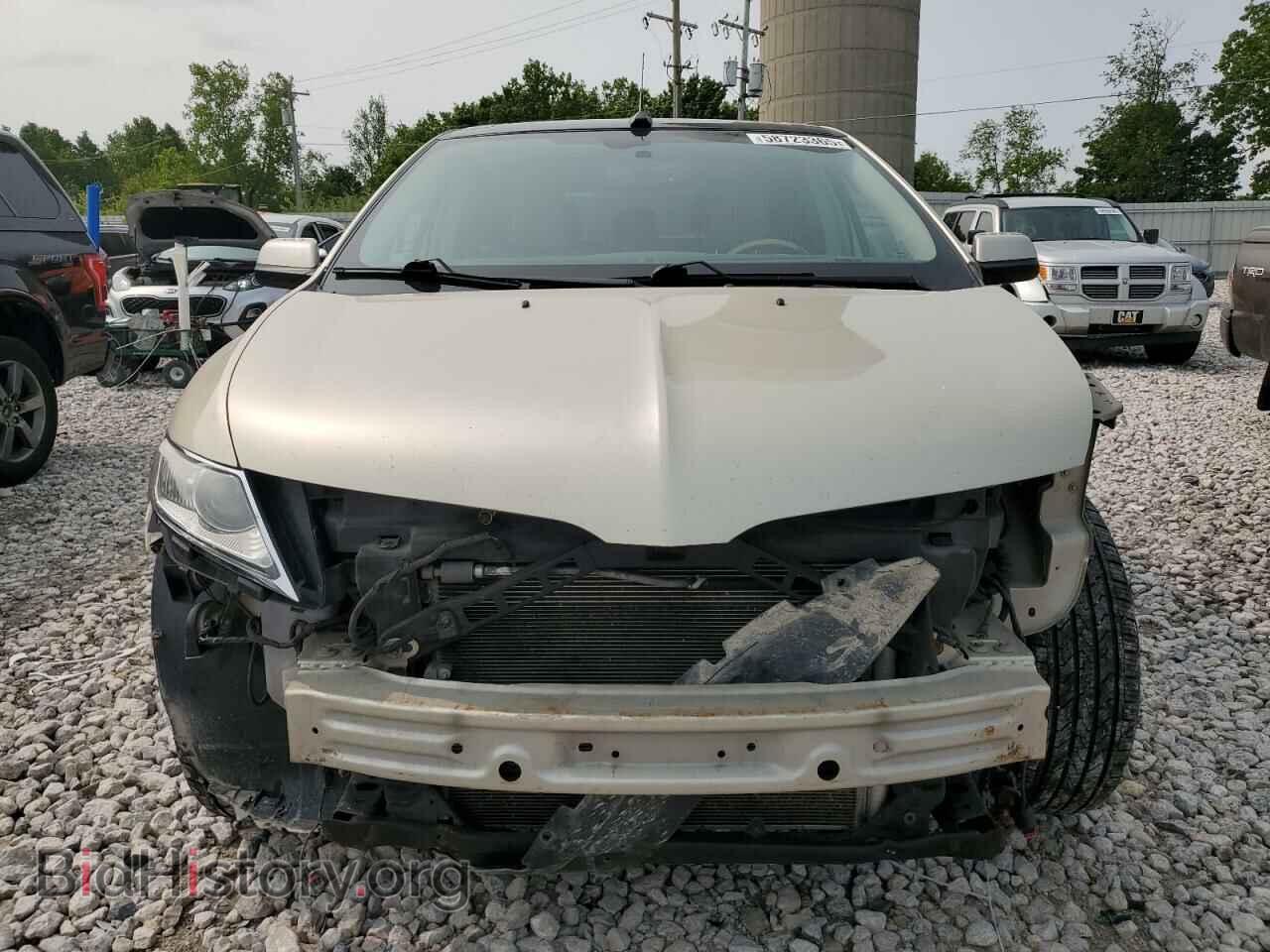 2011 LINCOLN MKX - VIN: 2LMDJ6JK4BBJ28745 - Фото 5