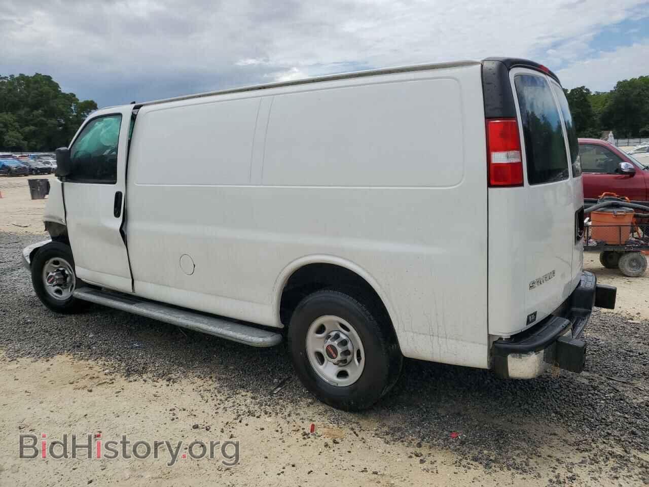 2021 GMC SAVANA - VIN: 1GTW7AF70M1179110 - Фото 2