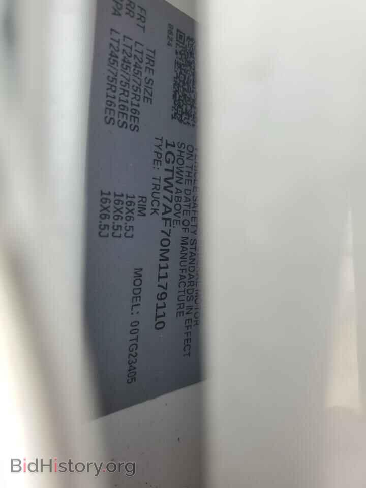 2021 GMC SAVANA - VIN: 1GTW7AF70M1179110 - Фото 13