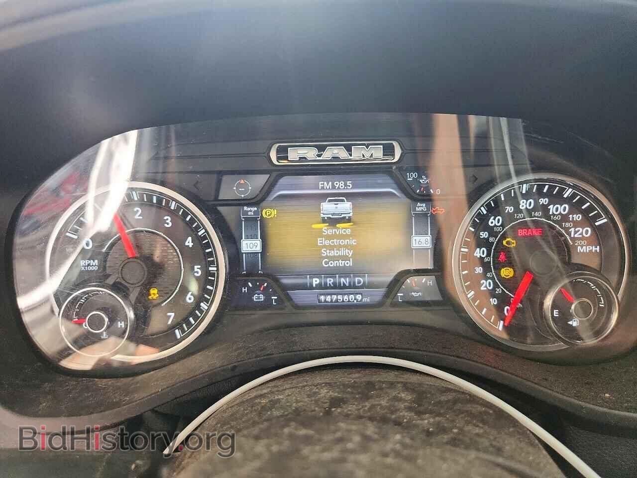 2019 RAM 1500 - VIN: 1C6SRFFT6KN565112 - Фото 9