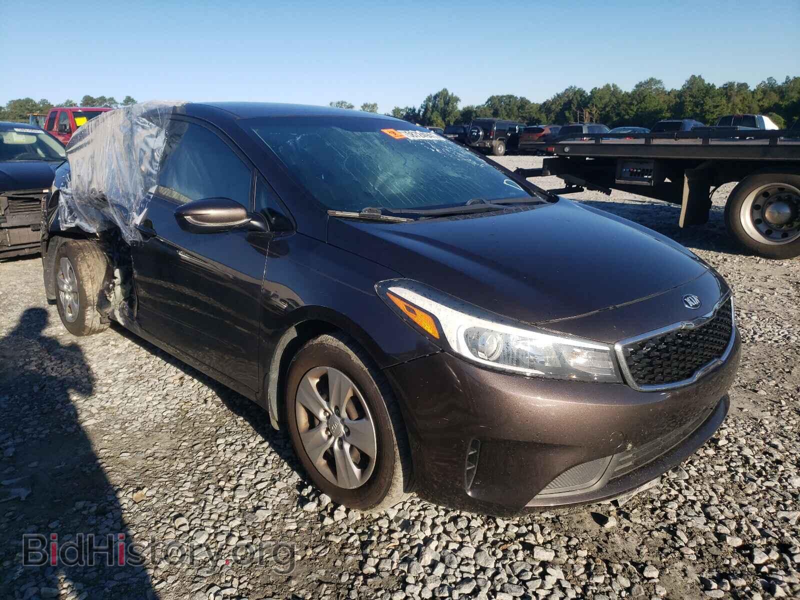 Фотография 3KPFK4A7XHE047594 - KIA FORTE 2017