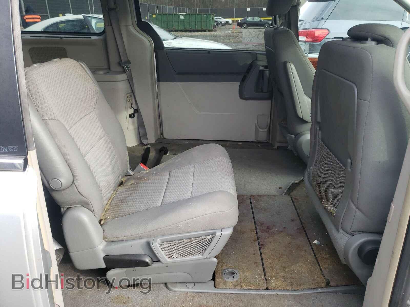 2009 CHRYSLER TOWN & C - VIN: 2A8HR54139R525929 - Фото 6