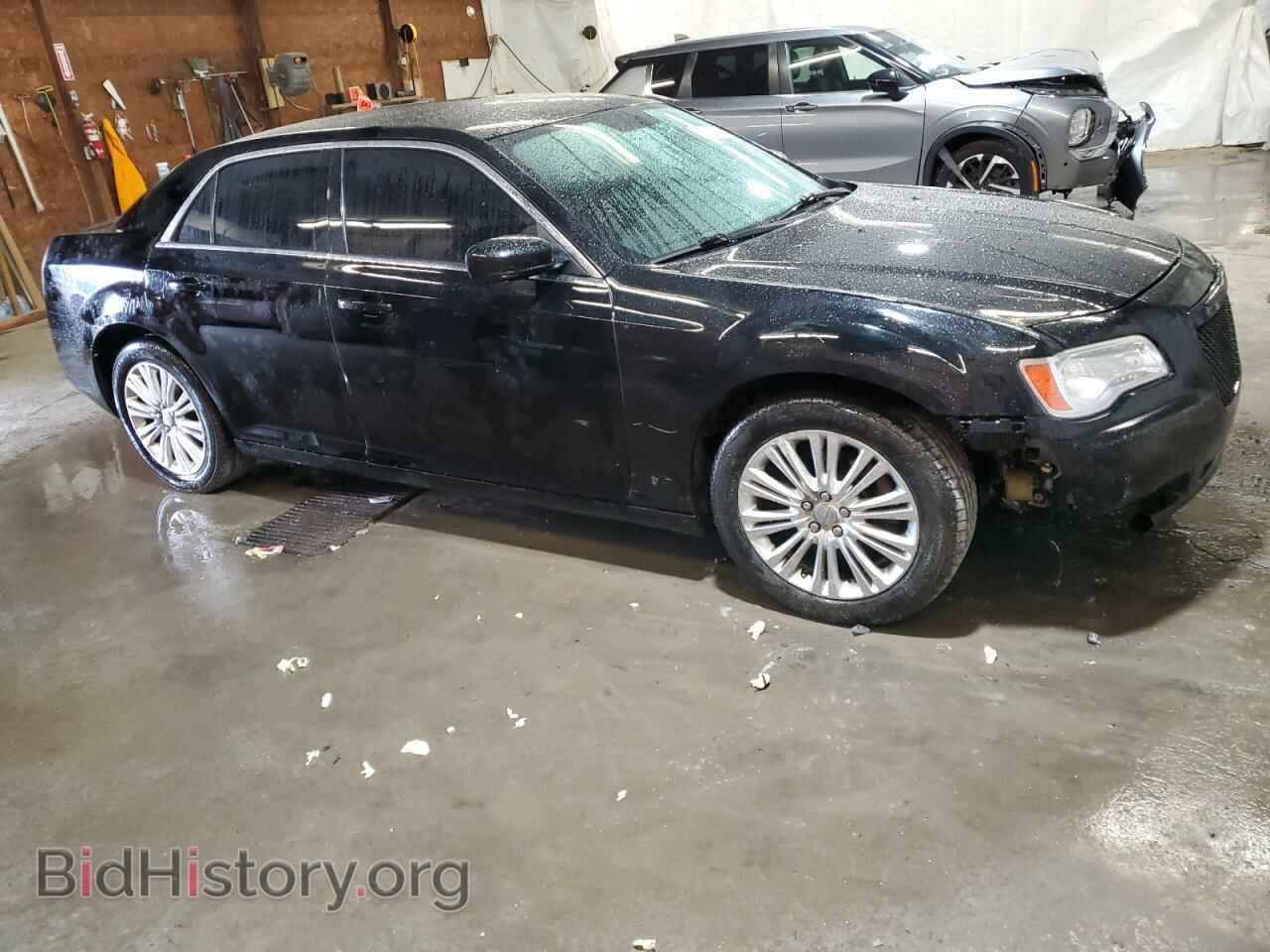 2013 CHRYSLER 300 - VIN: 2C3CCARG2DH520443 - Фото 4