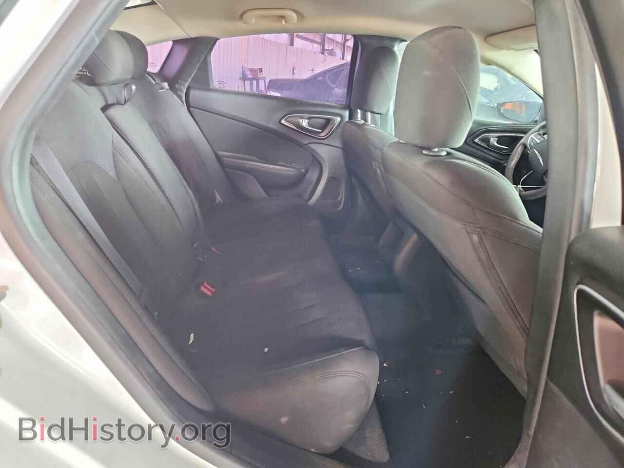 2015 CHRYSLER 200 - VIN: 1C3CCCAB6FN715841 - Фото 10