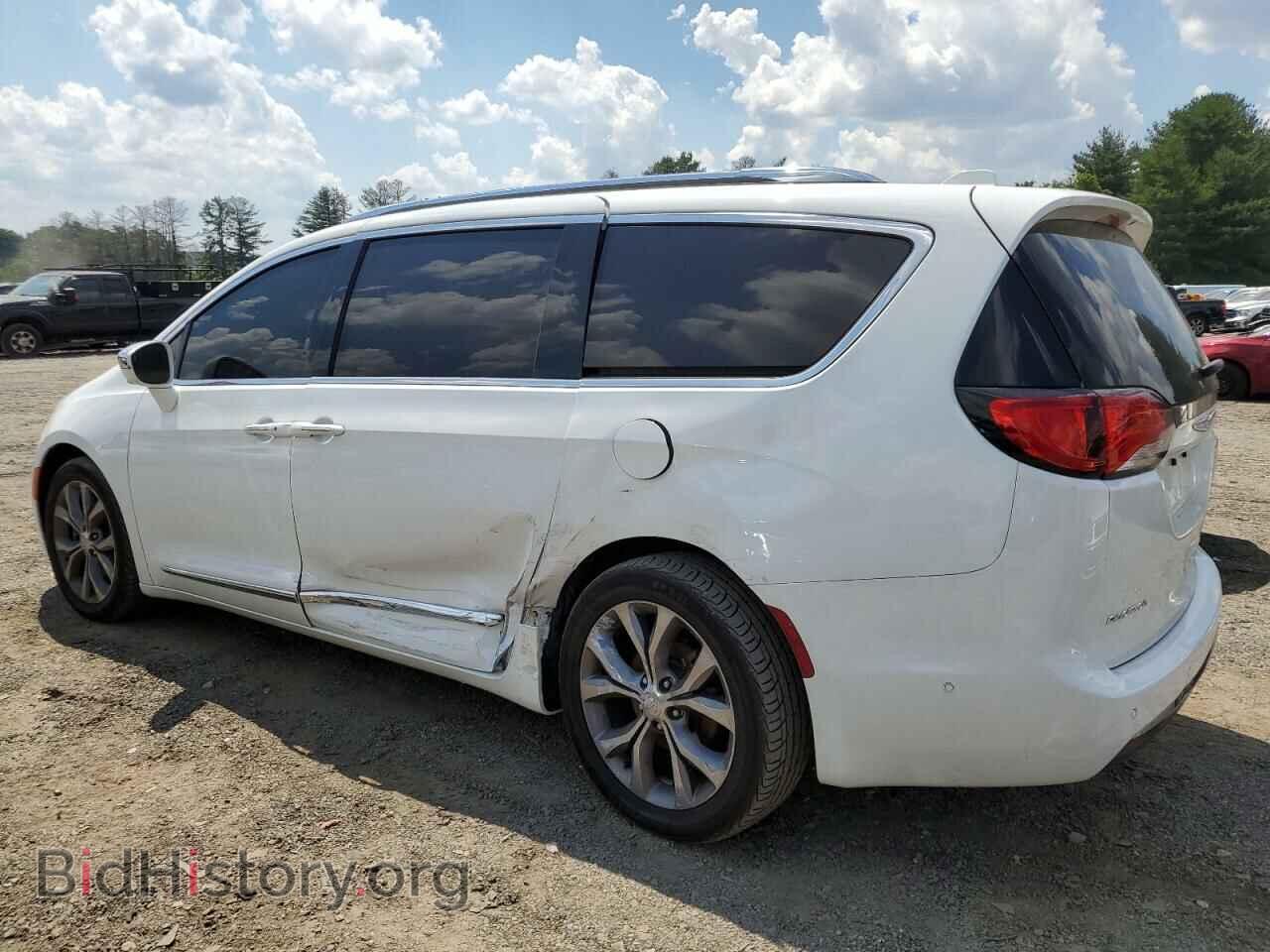 2018 CHRYSLER PACIFICA - VIN: 2C4RC1GG4JR339553 - Фото 2