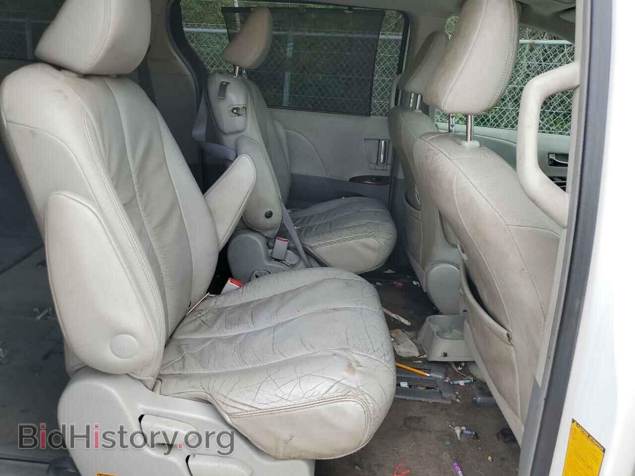 2011 TOYOTA All Models - VIN: 5TDYK3DC2BS121857 - Фото 11
