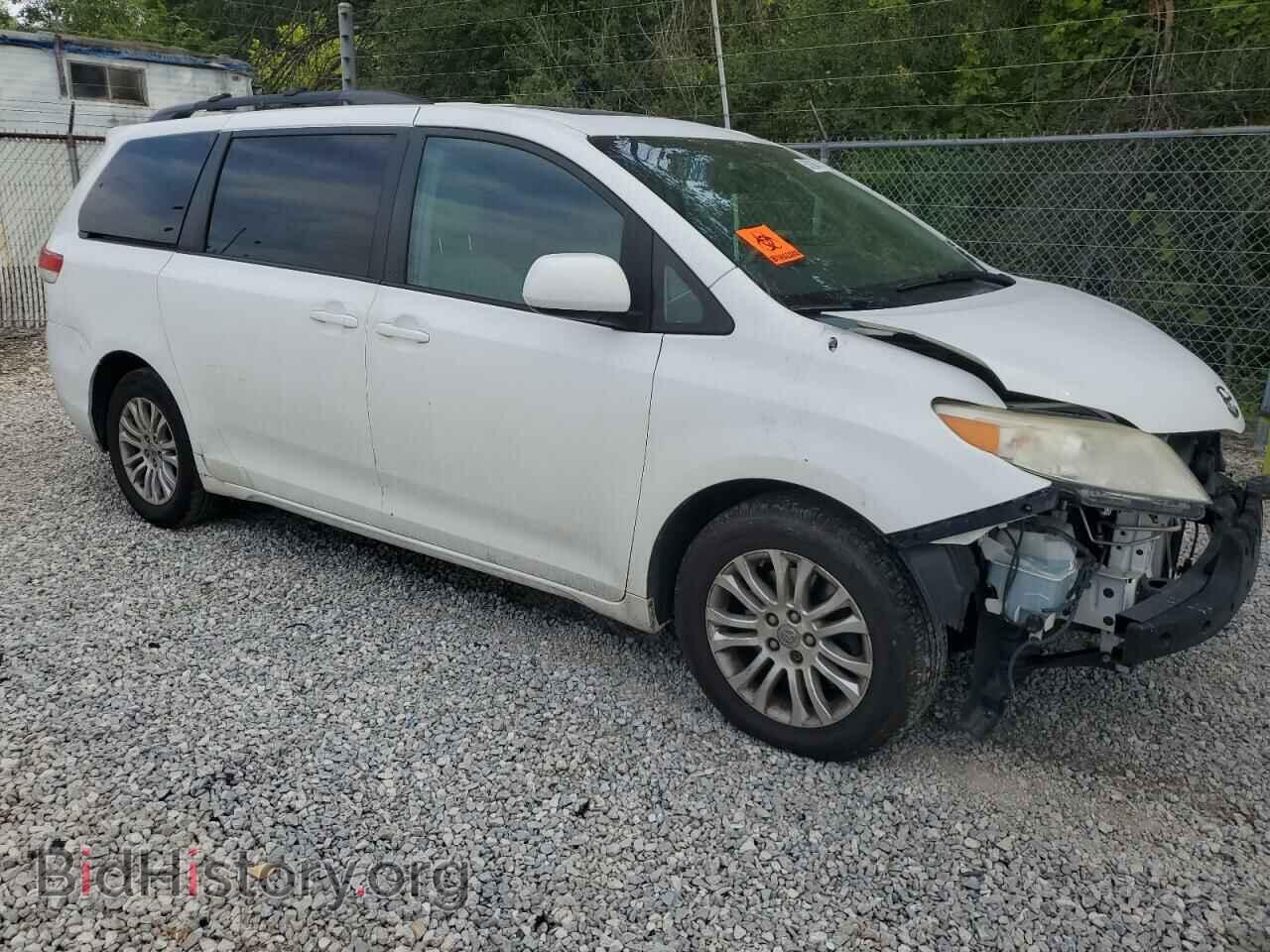 2011 TOYOTA All Models - VIN: 5TDYK3DC2BS121857 - Фото 4