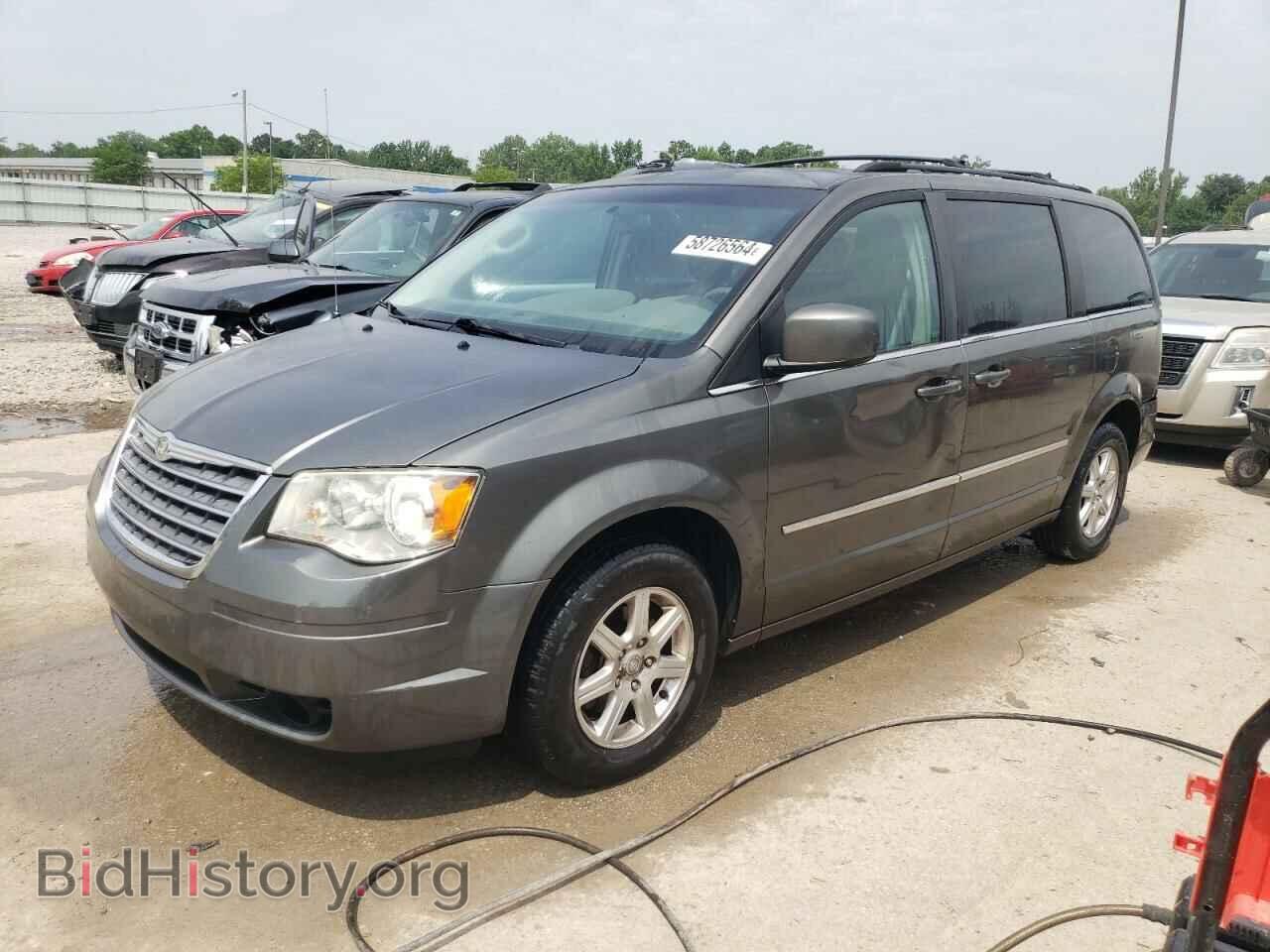 Photo 2A4RR5D12AR217788 - CHRYSLER MINIVAN 2010