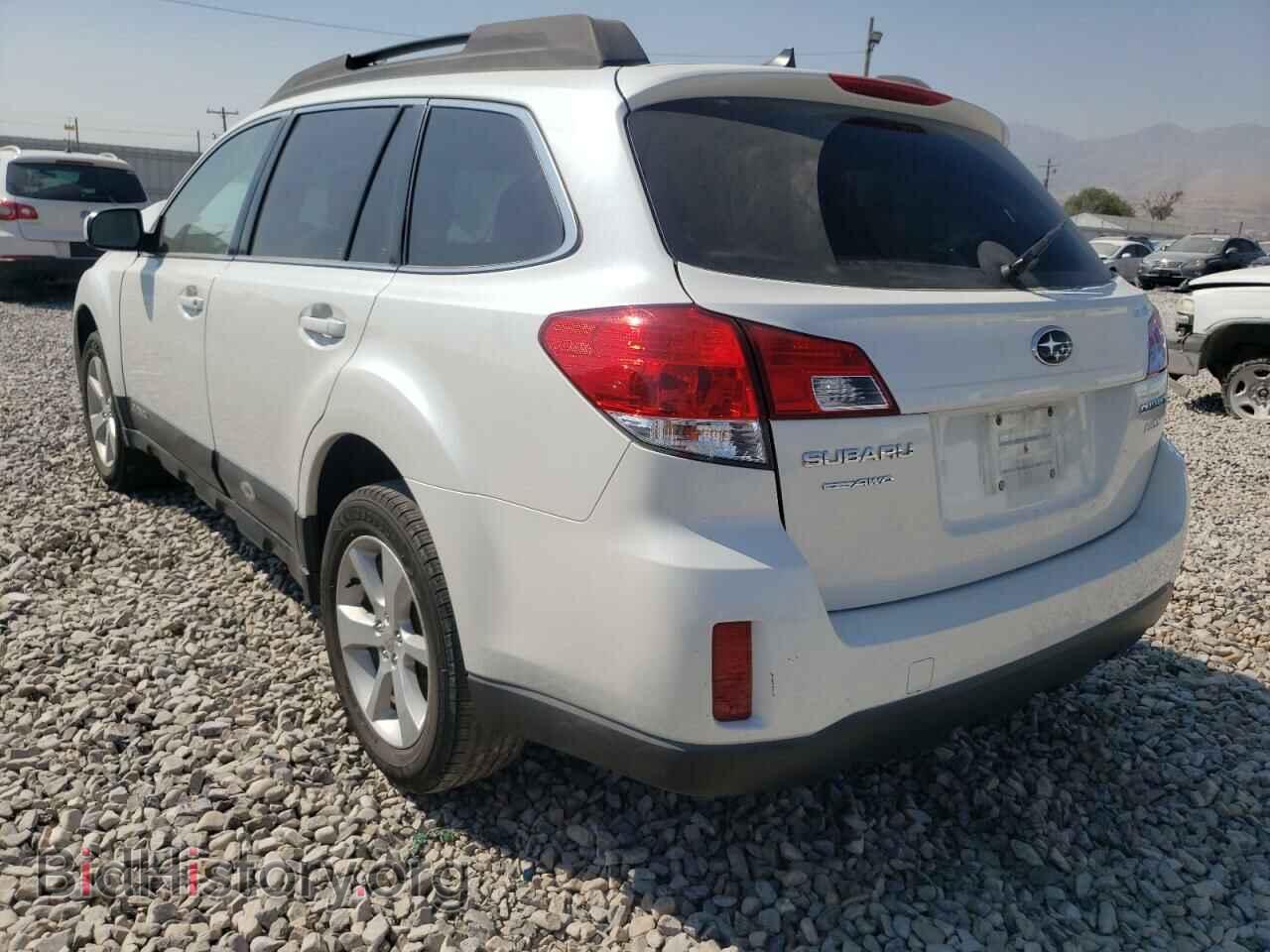 2014 SUBARU OUTBACK - VIN: 4S4BRBCC5E3327981 - Photo 3