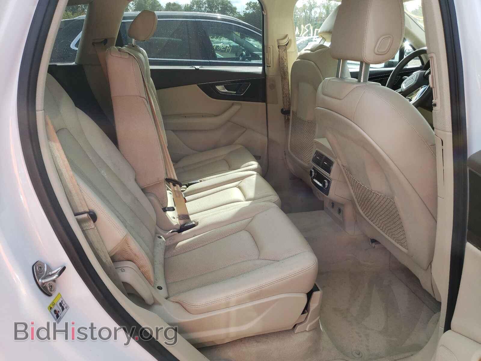 2018 AUDI Q7 - VIN: WA1VAAF72JD020977 - Фото 6