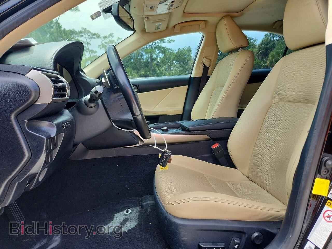 2016 LEXUS IS - VIN: JTHBA1D21G5017585 - Photo 7