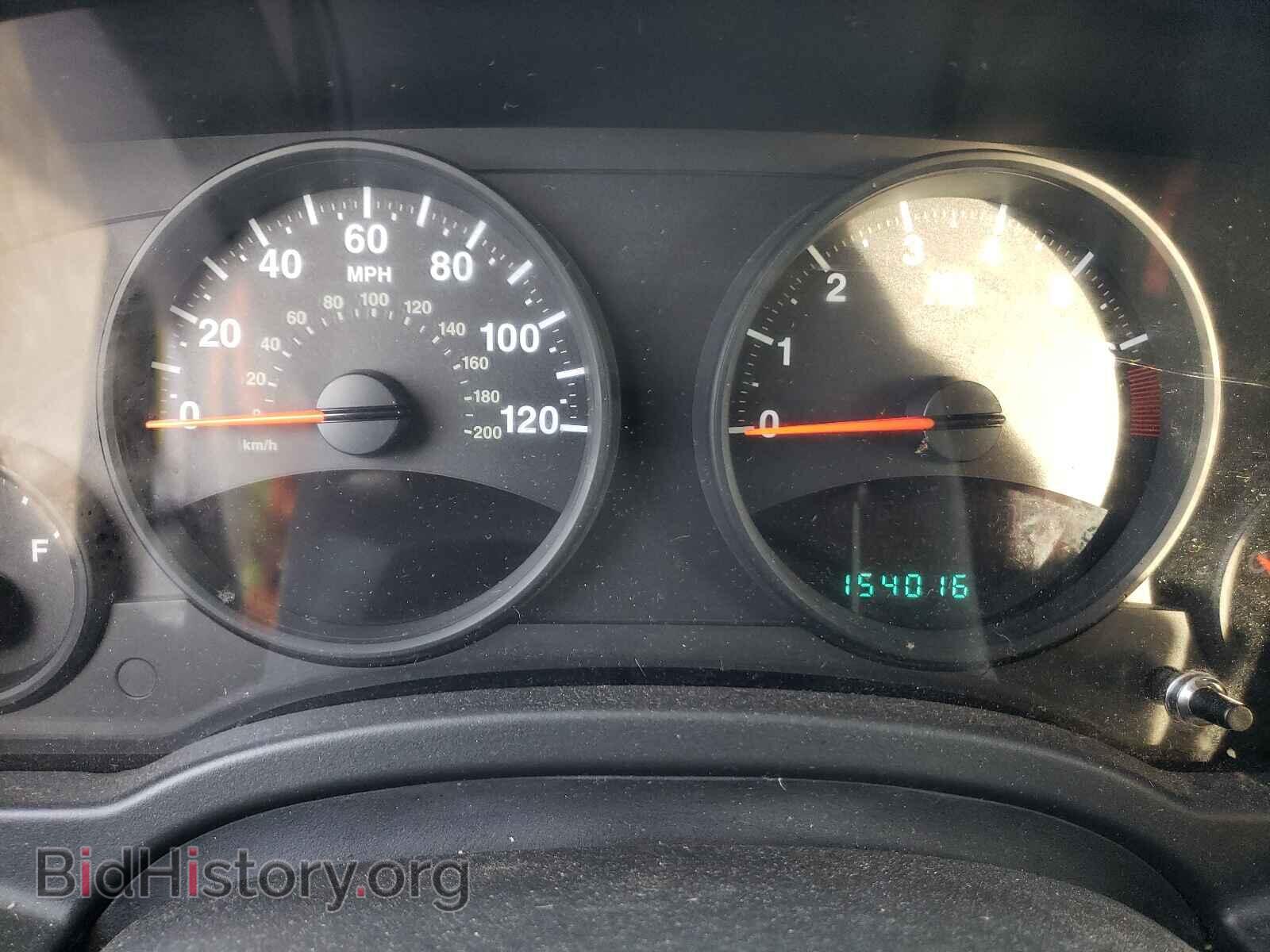 2009 JEEP COMPASS - VIN: 1J4FF47B09D137236 - Photo 8
