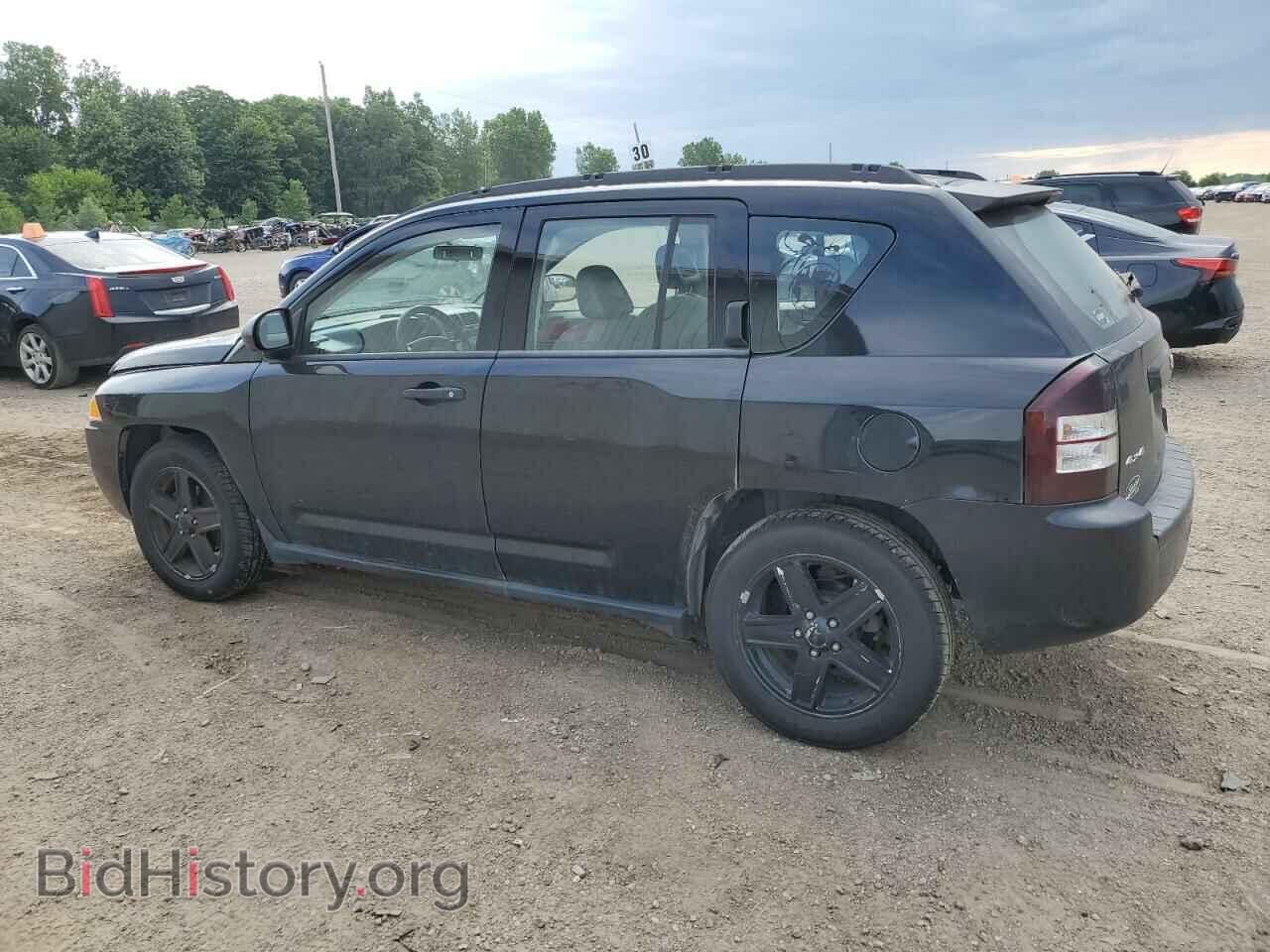 2007 JEEP COMPASS - VIN: 1J8FF47W17D169501 - Фото 2