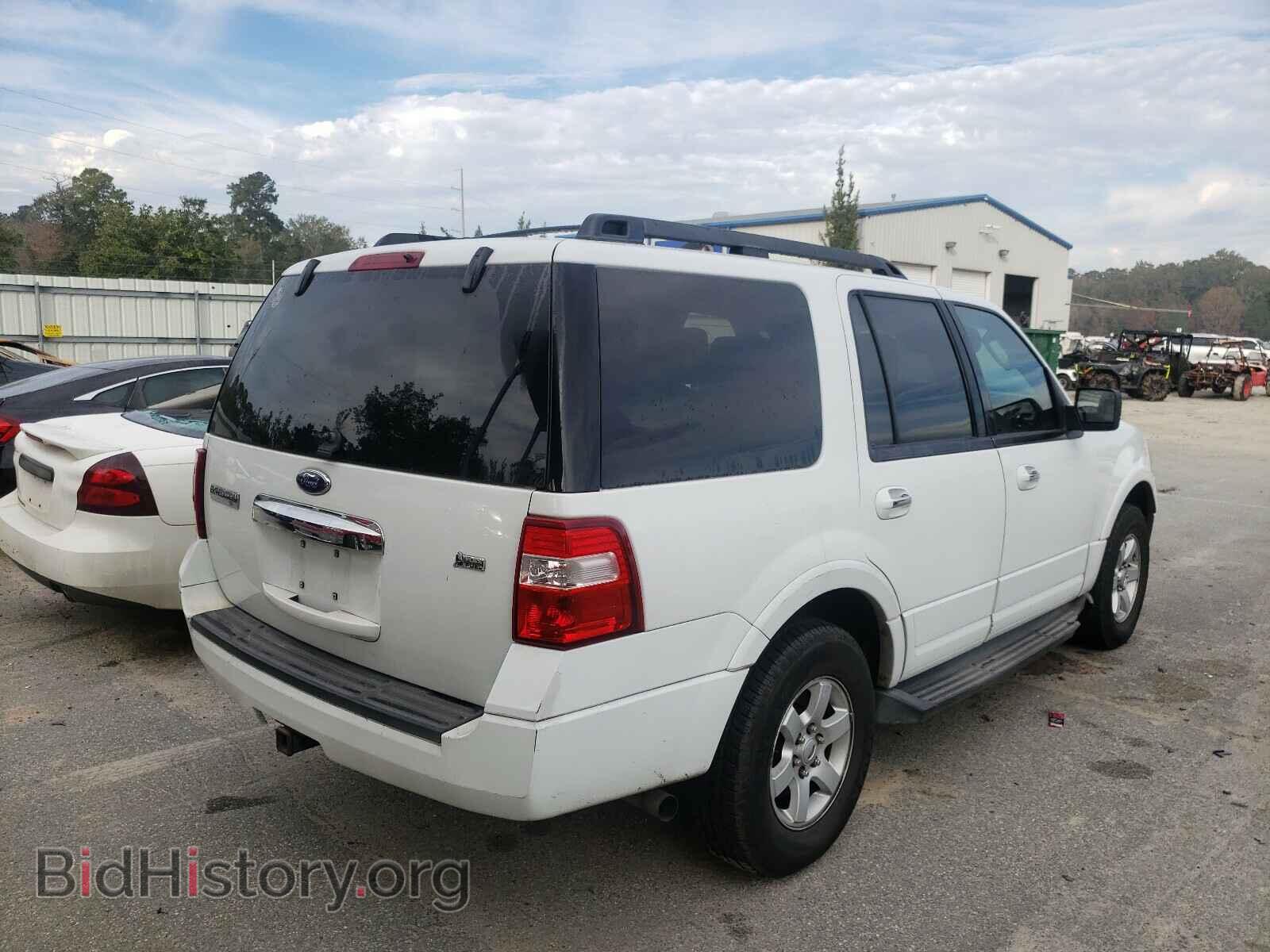 2010 FORD EXPEDITION - VIN: 1FMJU1F5XAEB21118 - Фото 4
