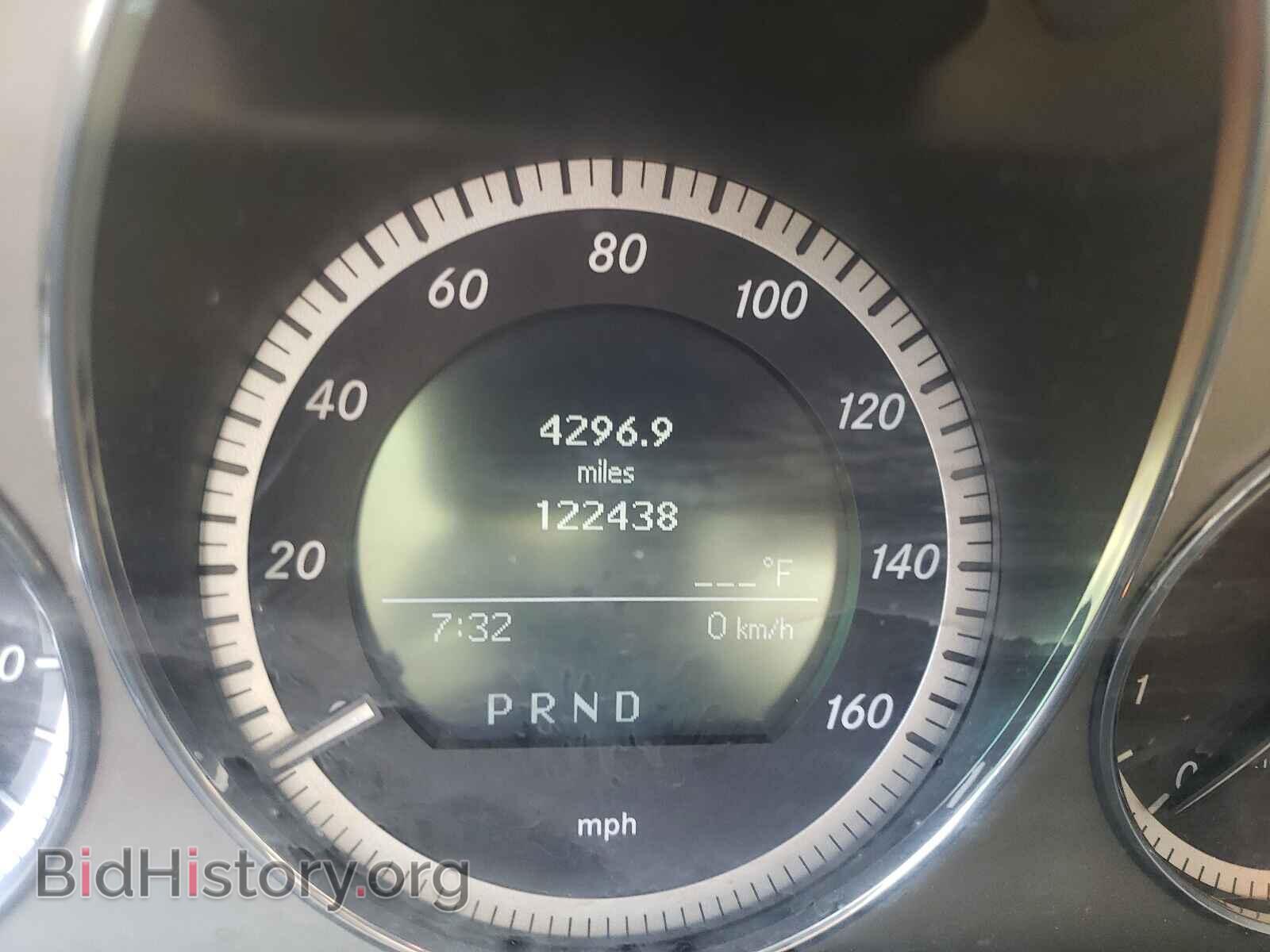 2011 MERCEDES-BENZ C-CLASS - VIN: WDDGF5EB7BR185656 - Фото 8