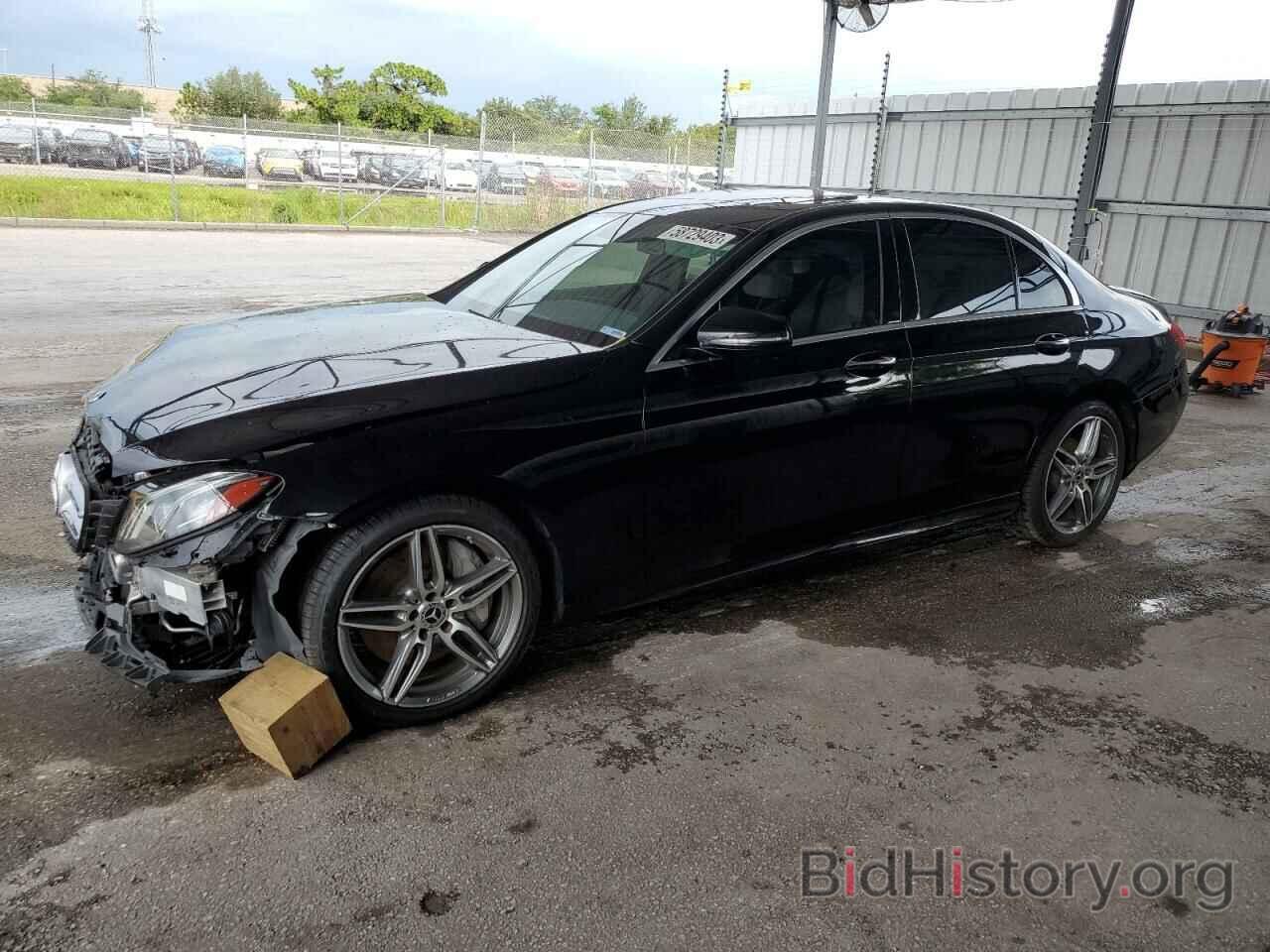 Photo WDDZF4JB7KA577298 - MERCEDES-BENZ E-CLASS 2019