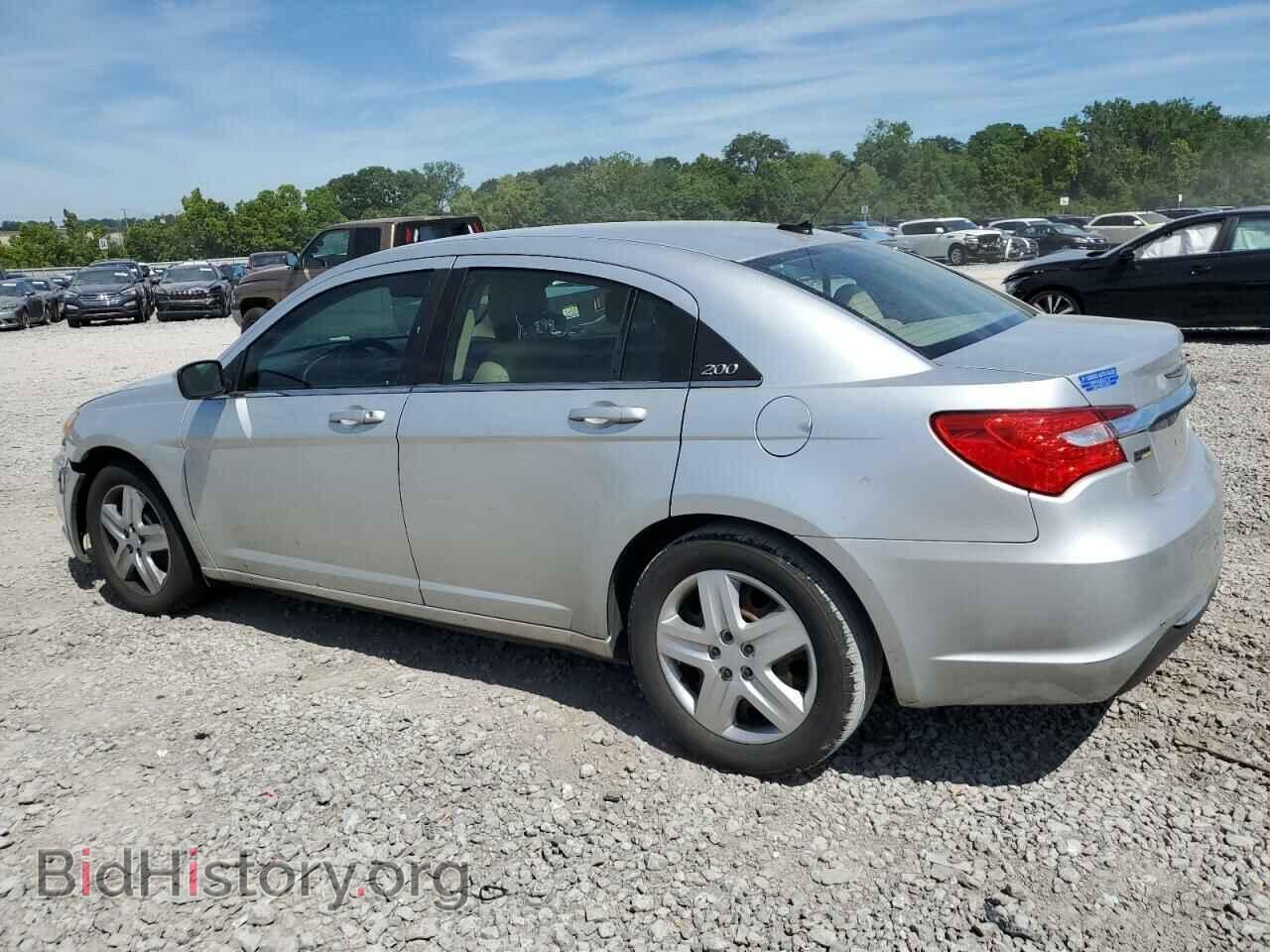 2012 CHRYSLER 200 - VIN: 1C3CCBAG9CN183860 - Фото 2